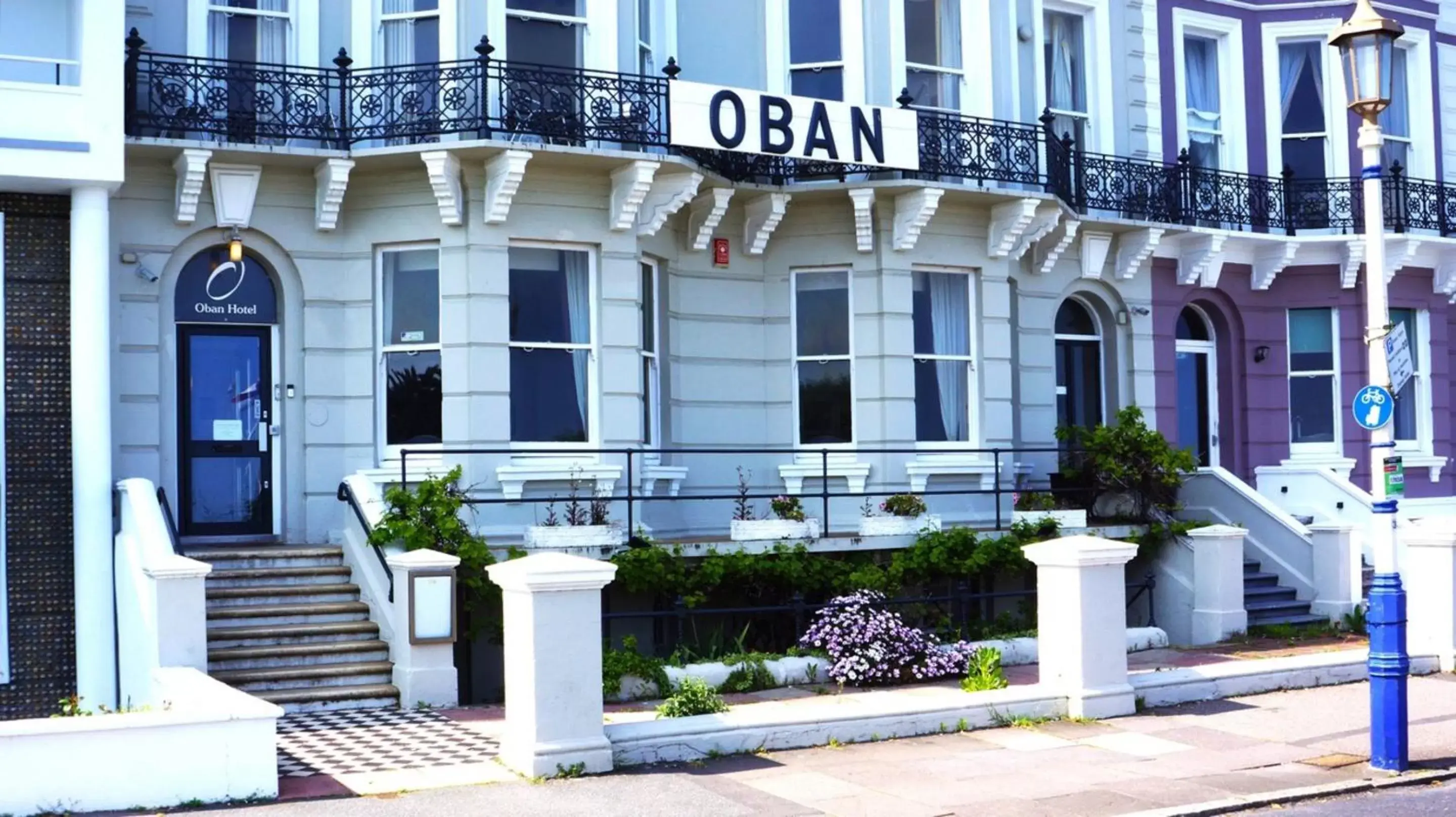 Facade/entrance, Property Building in OYO Oban Hotel