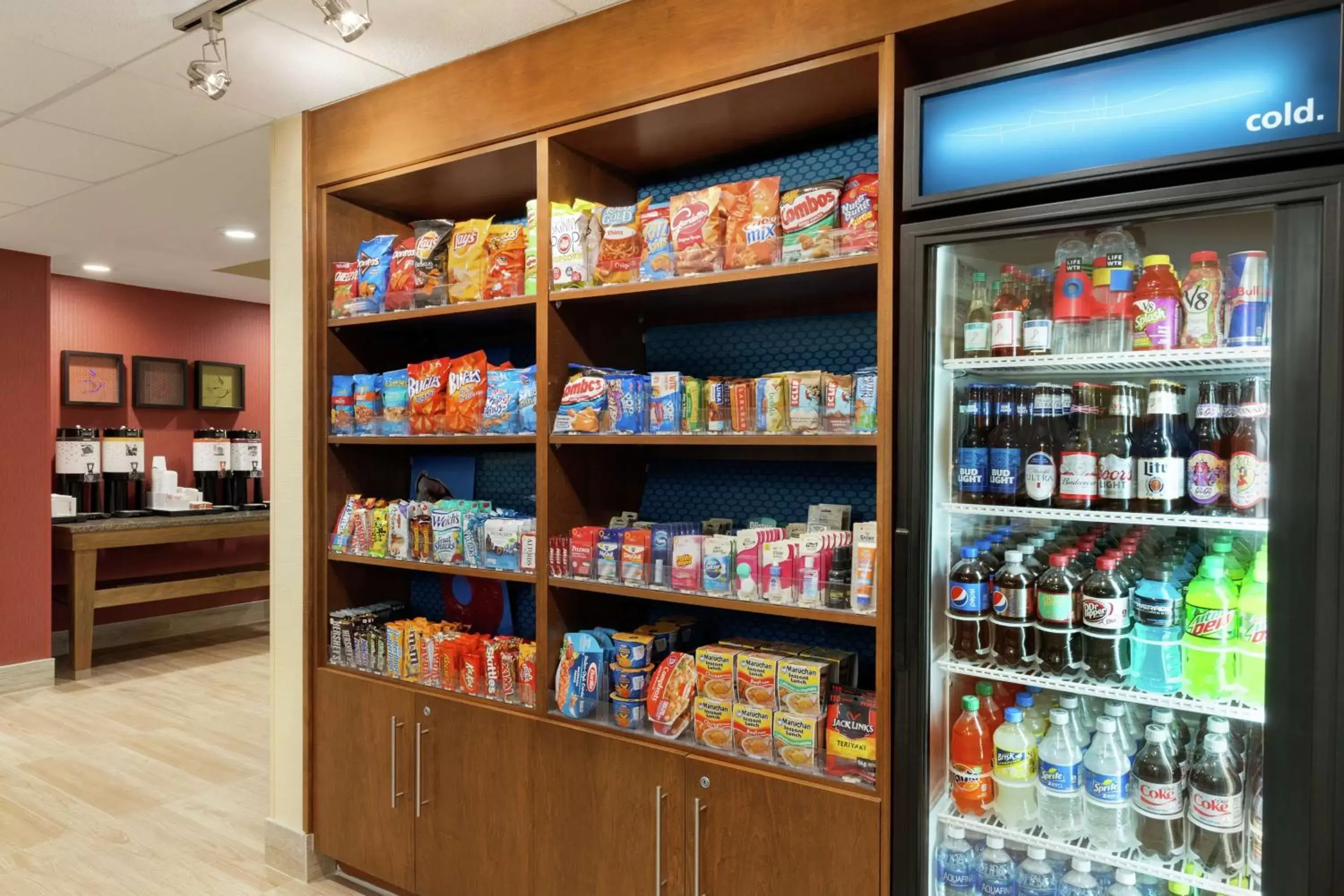 Restaurant/places to eat in Hampton Inn West Des Moines Lake Drive Restaurant/places to eat in Hampton Inn West Des Moines Lake Drive