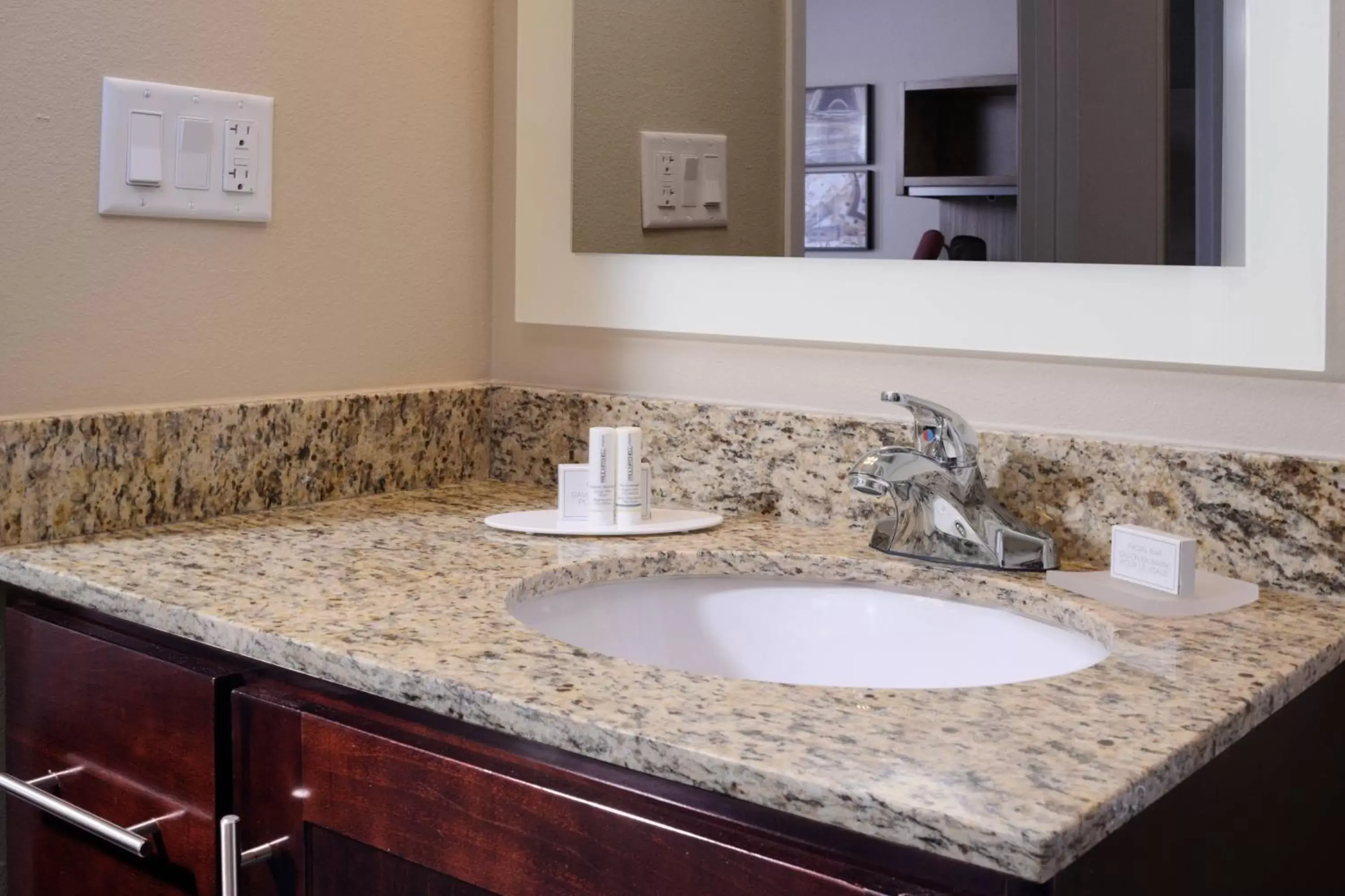 Bathroom in TownePlace Suites by Marriott Houston Galleria Area