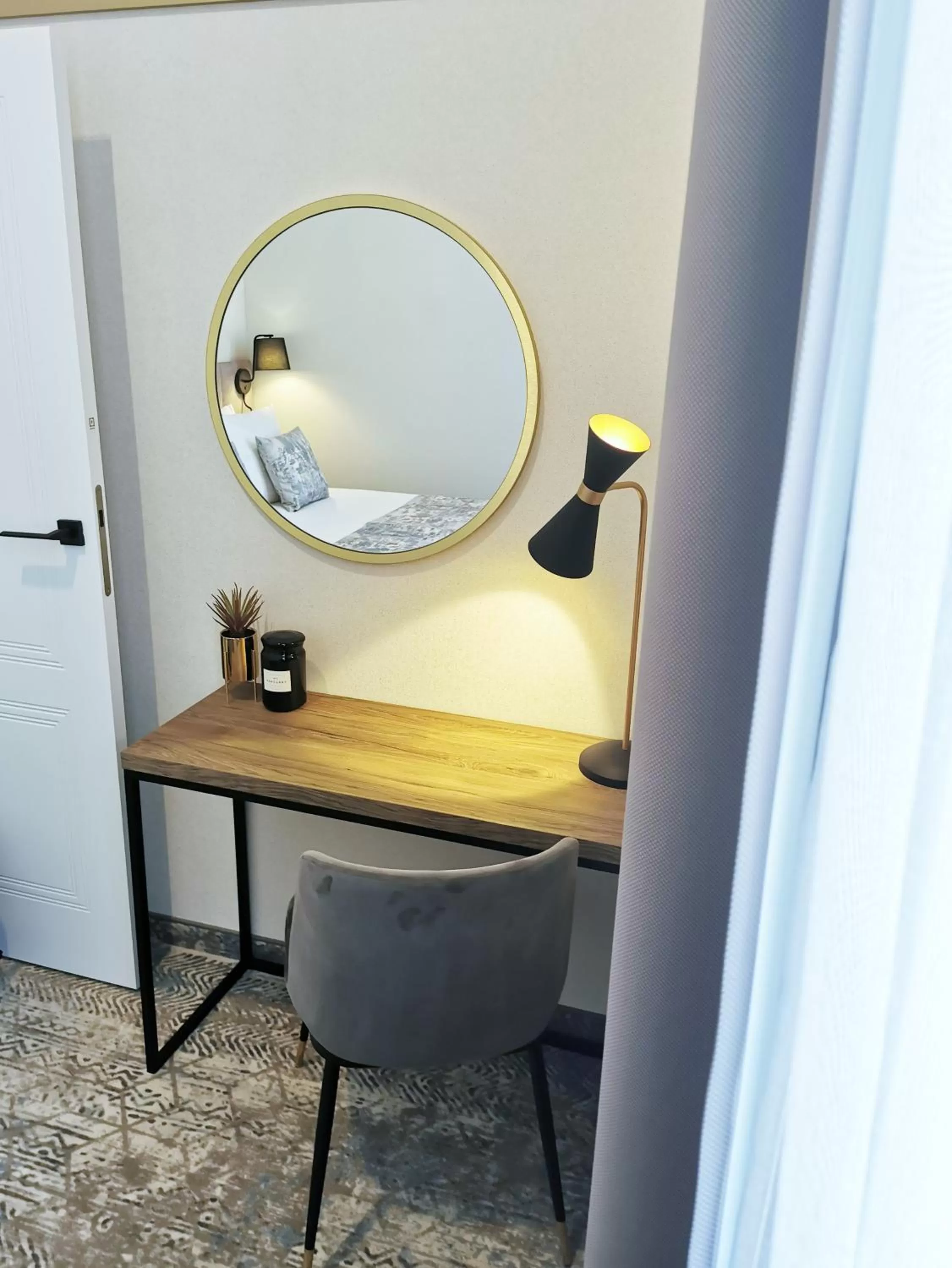 Bedroom in MR67 Mayera Rapaporta