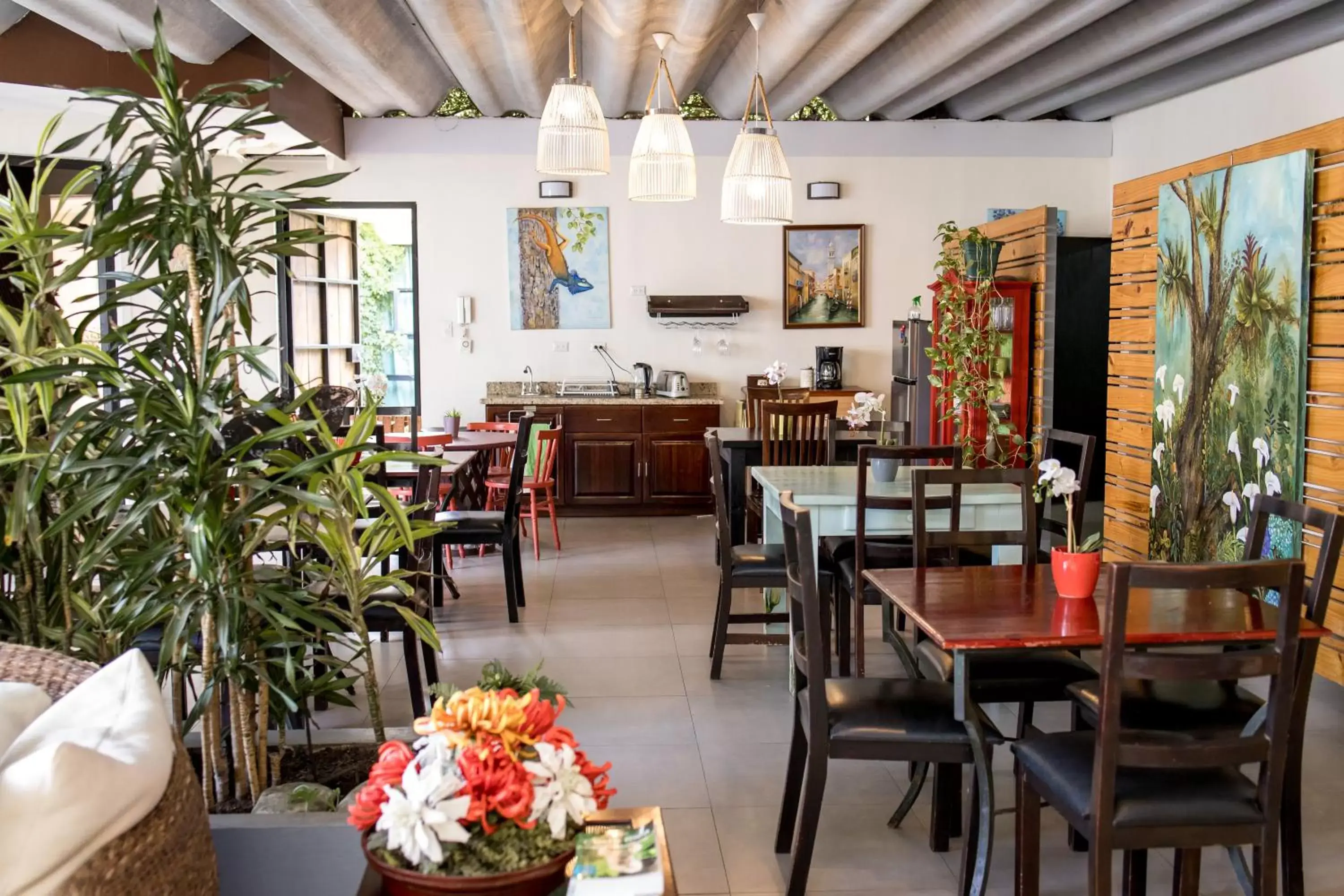 Dining area, Restaurant/Places to Eat in Casa María Aeropuerto B&B