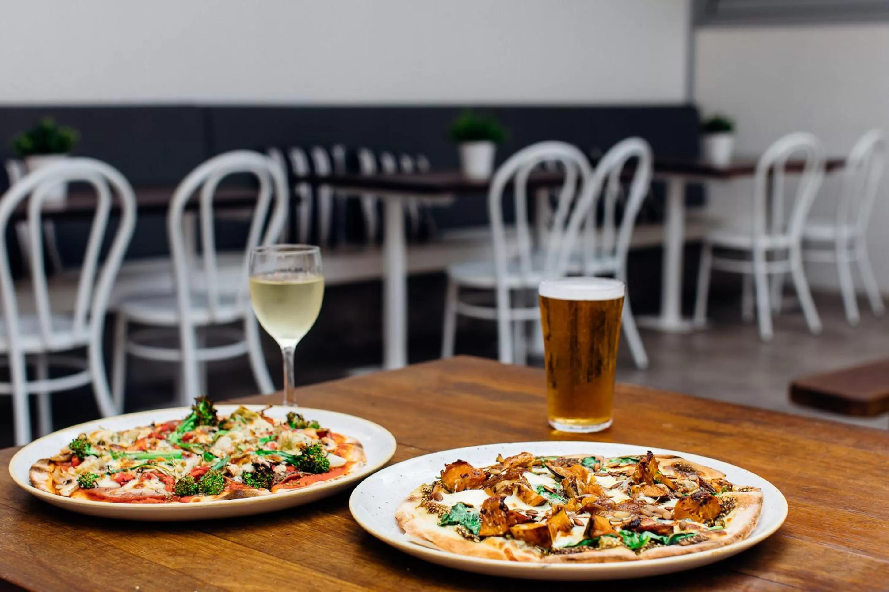 Food and drinks in Coniston Hotel Wollongong