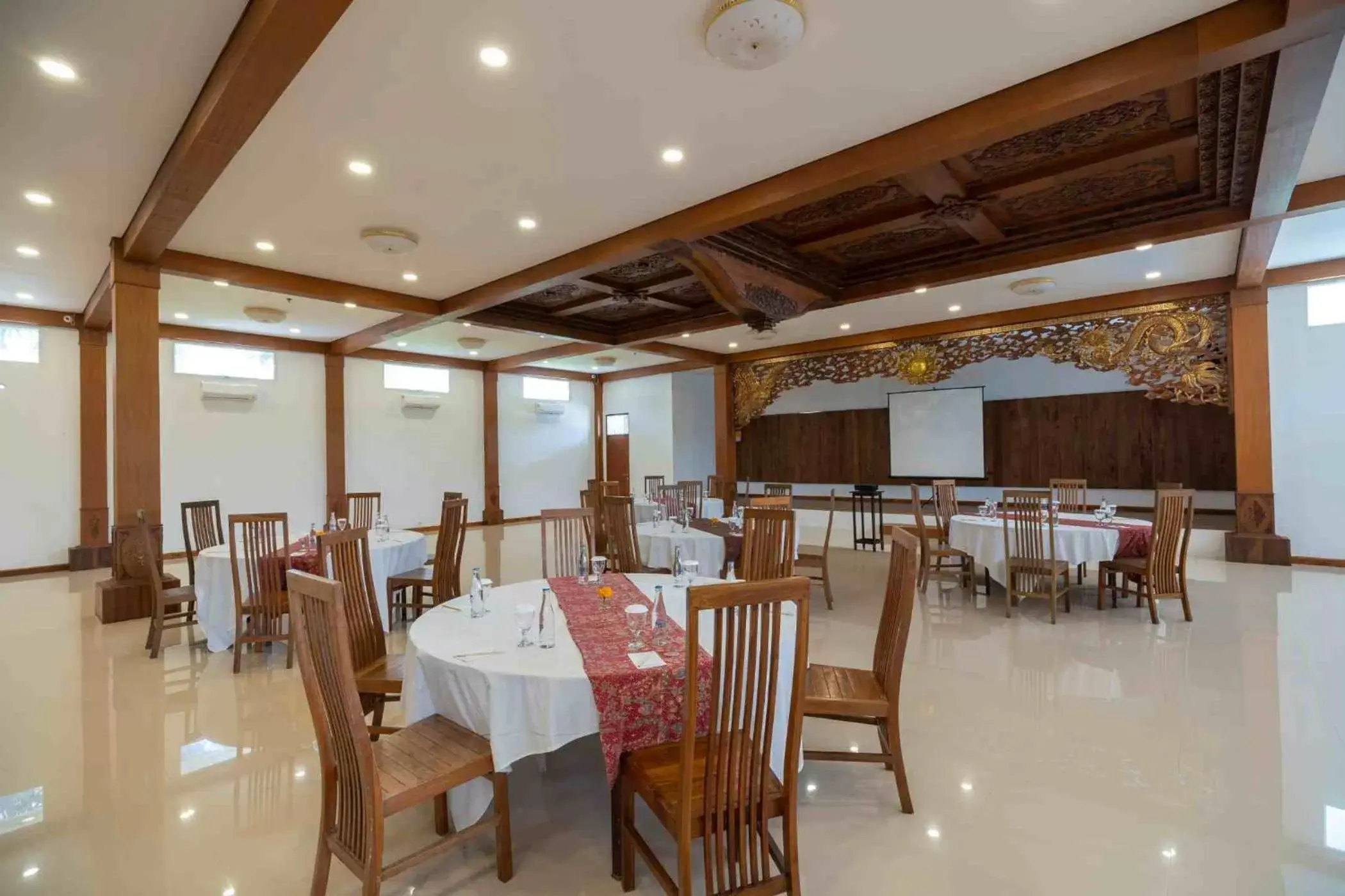 Banquet/Function facilities, Restaurant/Places to Eat in Amatara Royal Ganesha