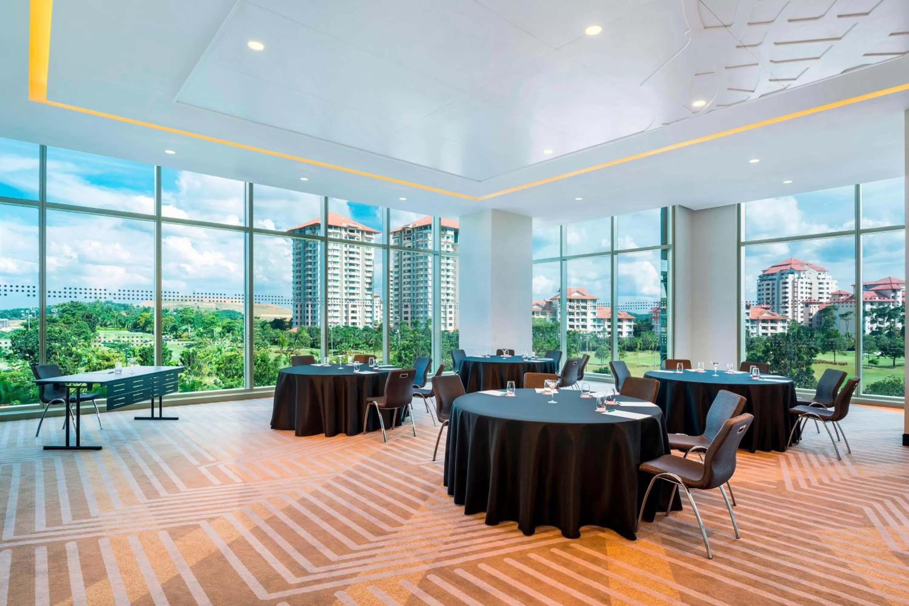 Meeting/conference room in Le Meridien Putrajaya