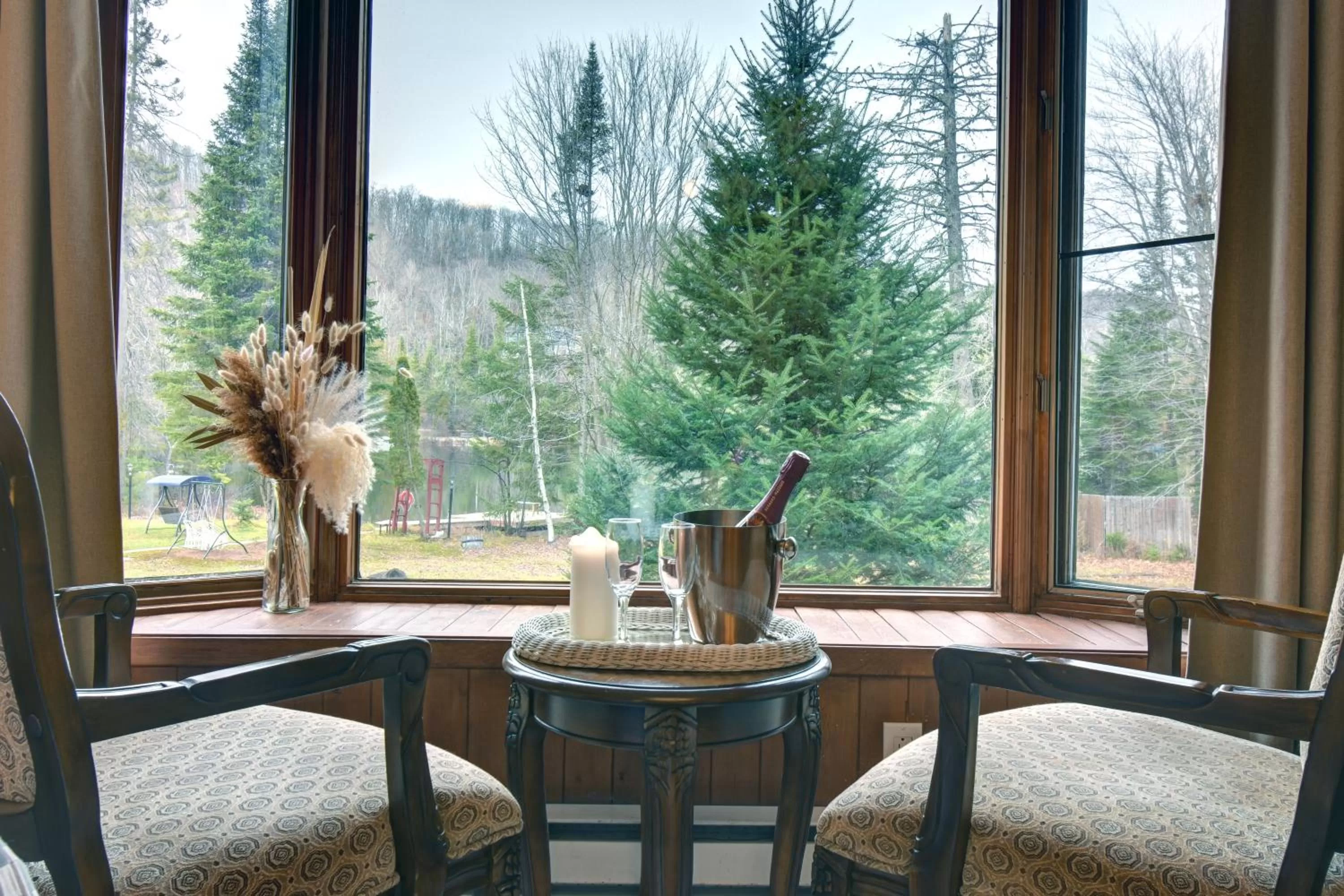 Day in Hôtel du Lac Lenore