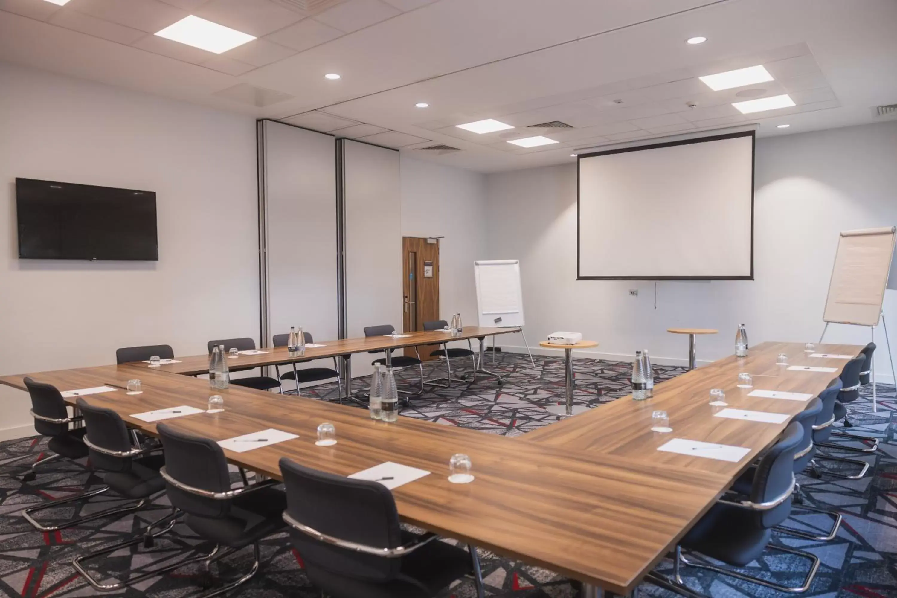 Meeting/conference room in Hilton Garden Inn Birmingham Airport Uk