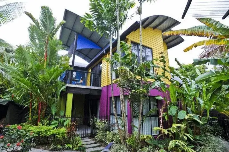 Facade/entrance, Property Building in Dreamcatcher Beach-Side Apartments