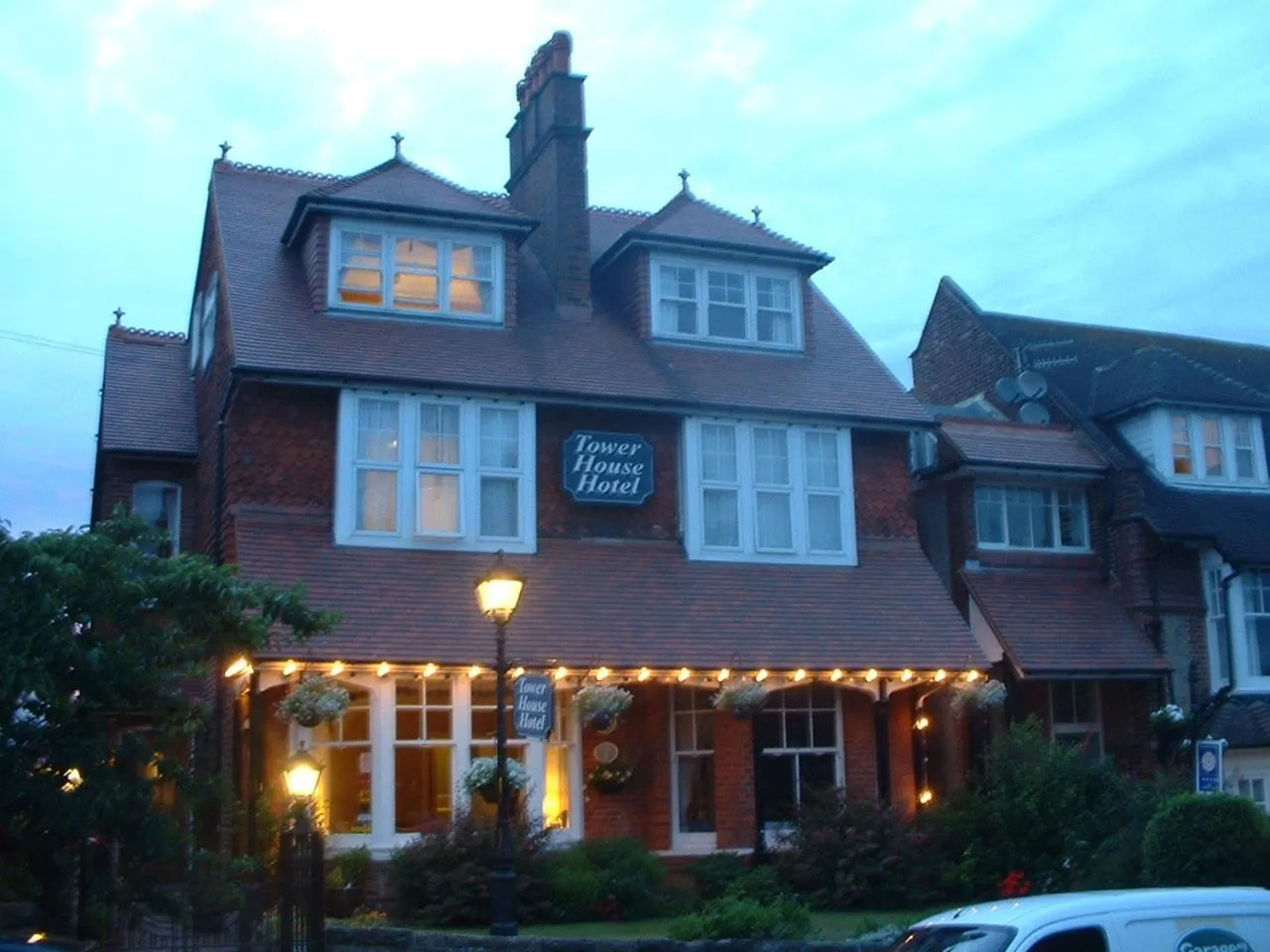 Property building in Tower House 1066