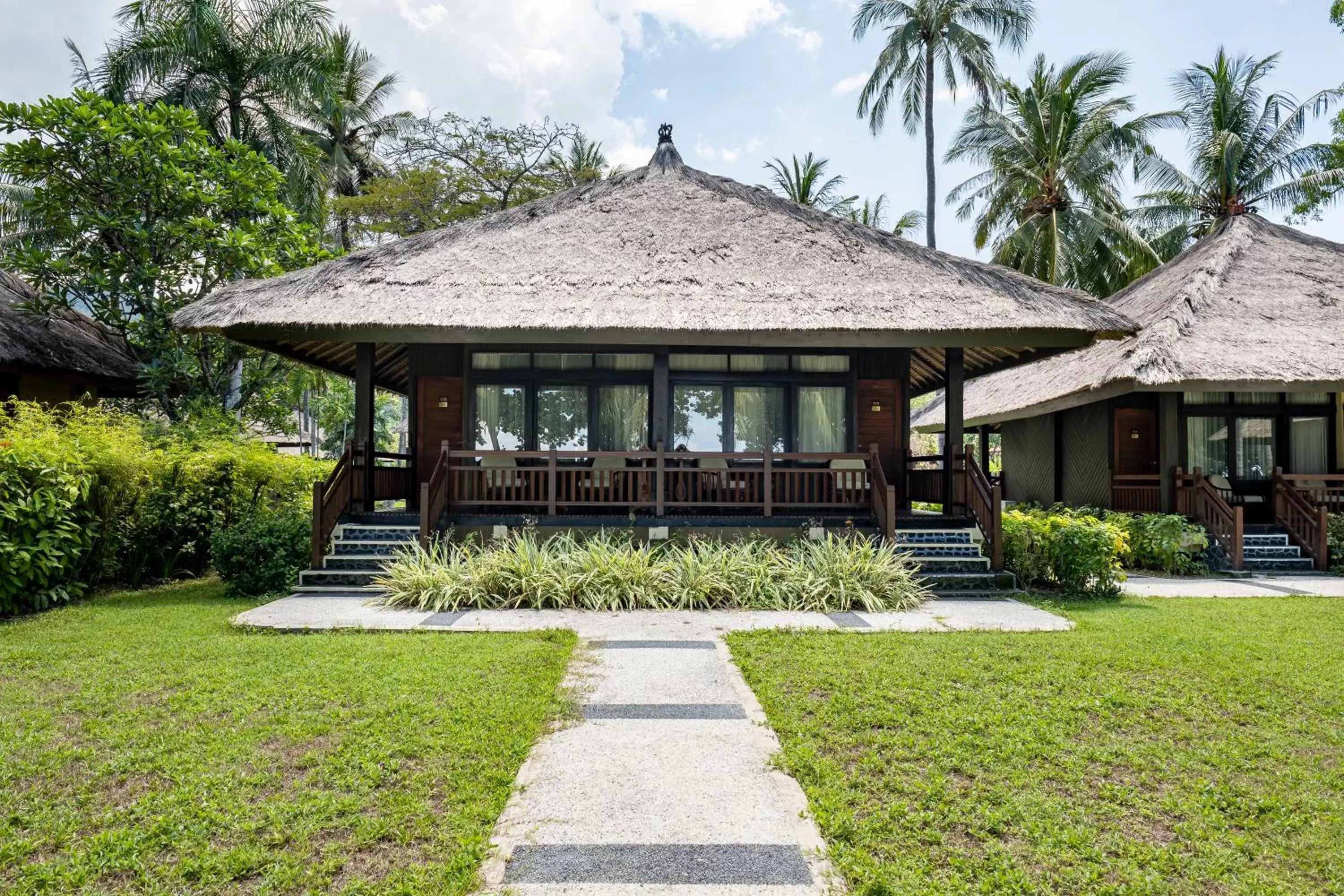 Property Building in Merumatta Senggigi Lombok