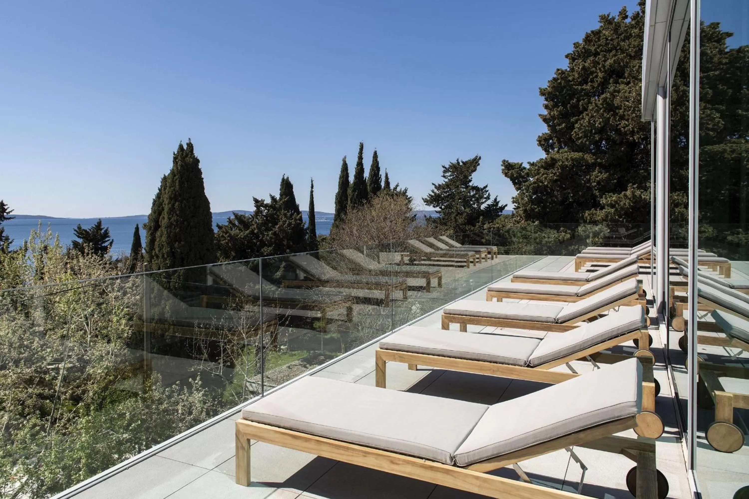 Patio in Radisson Blu Resort & Spa