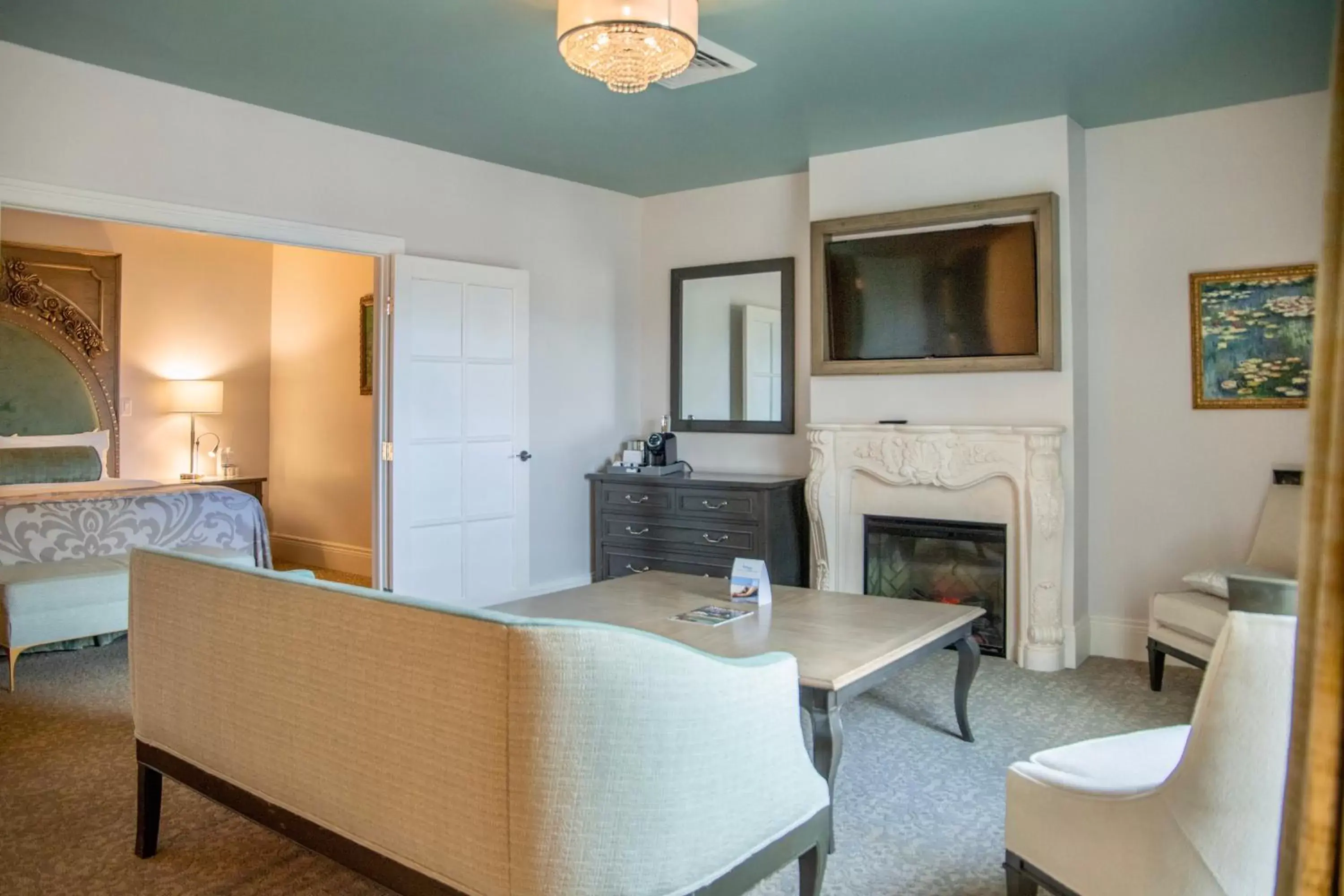 Living room, Seating Area in Mirbeau Inn & Spa, Rhinebeck