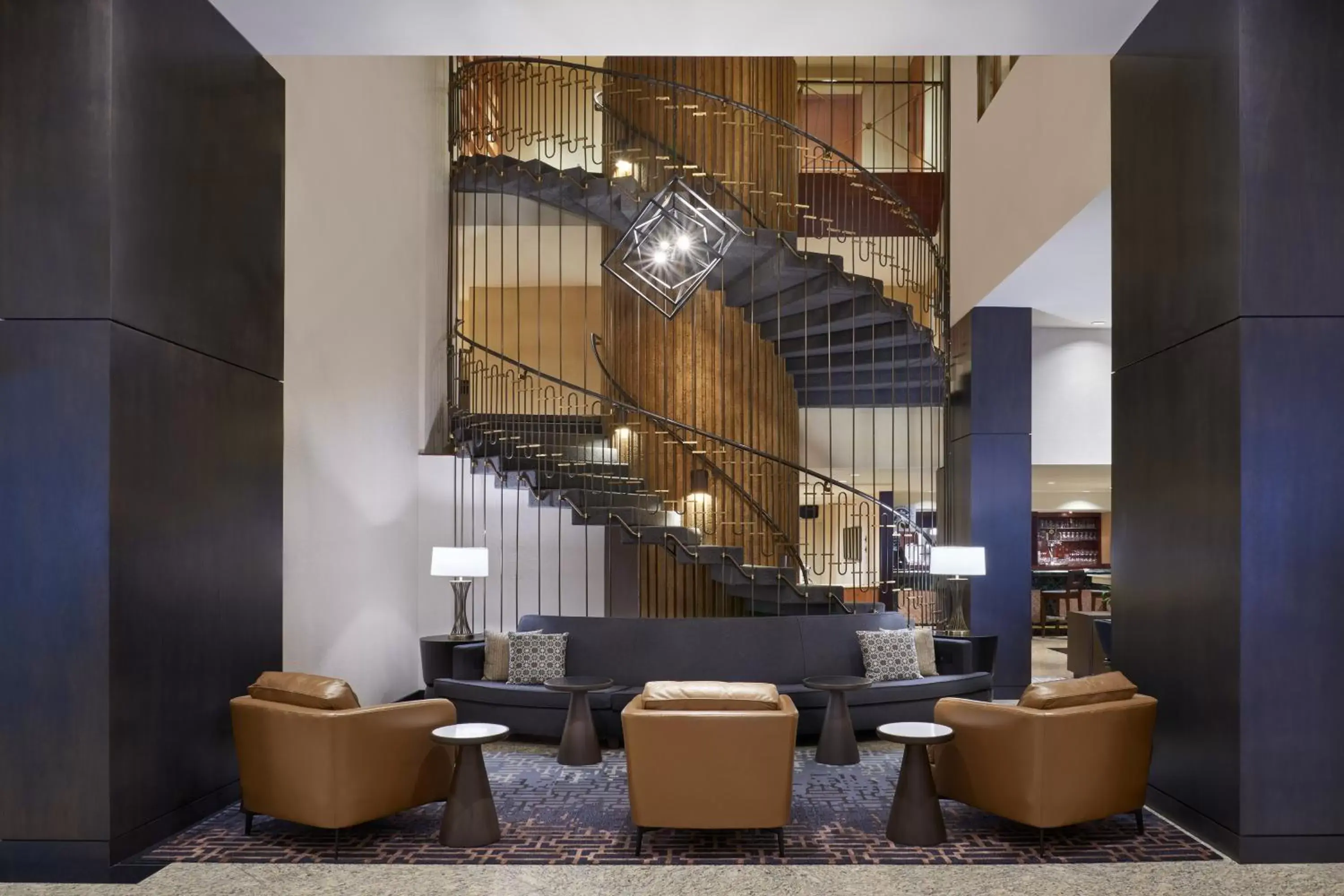 Lobby or reception, Lounge/Bar in Sheraton Ottawa Hotel