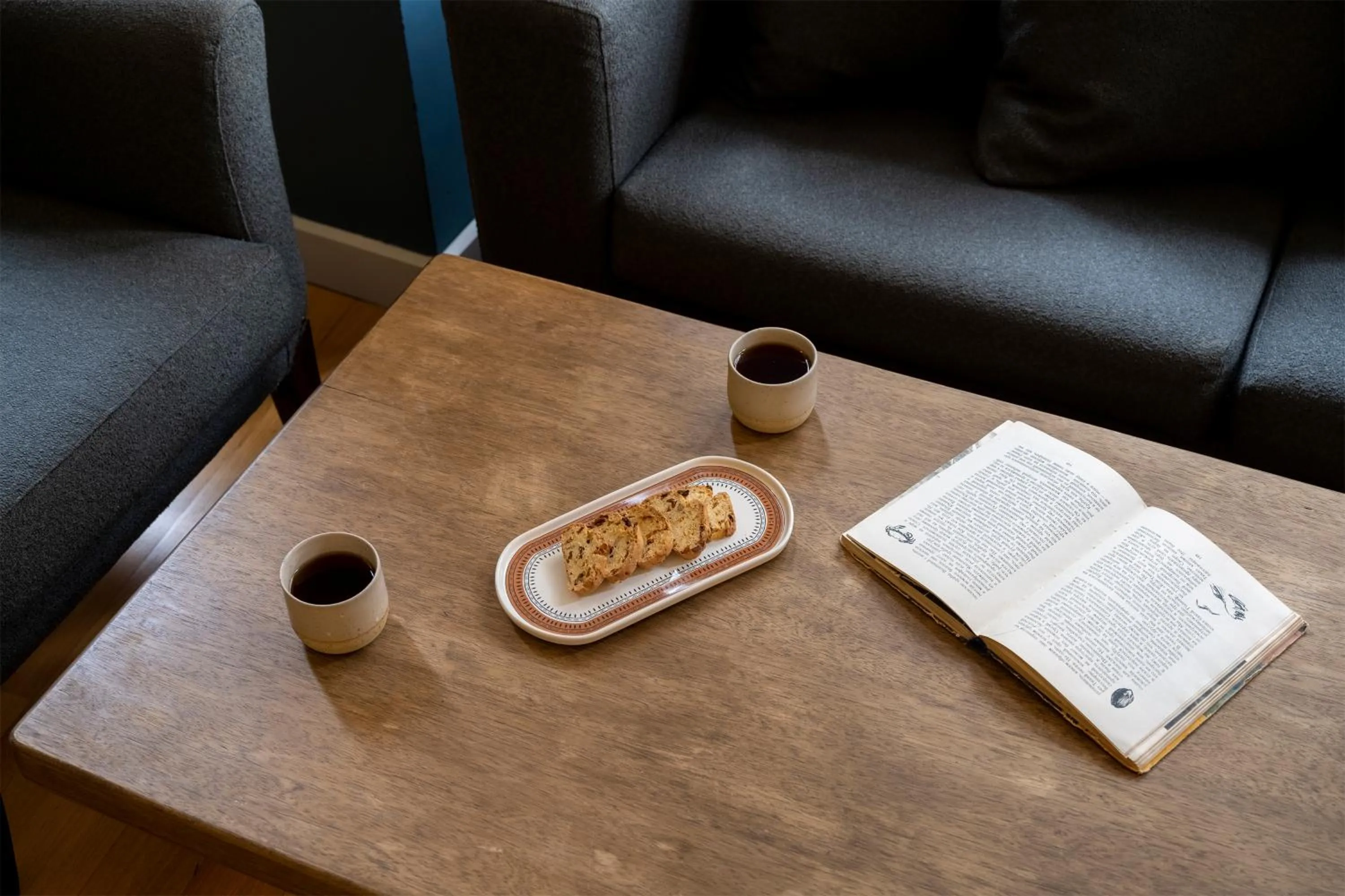 room service in Ansen Hotel and Suites