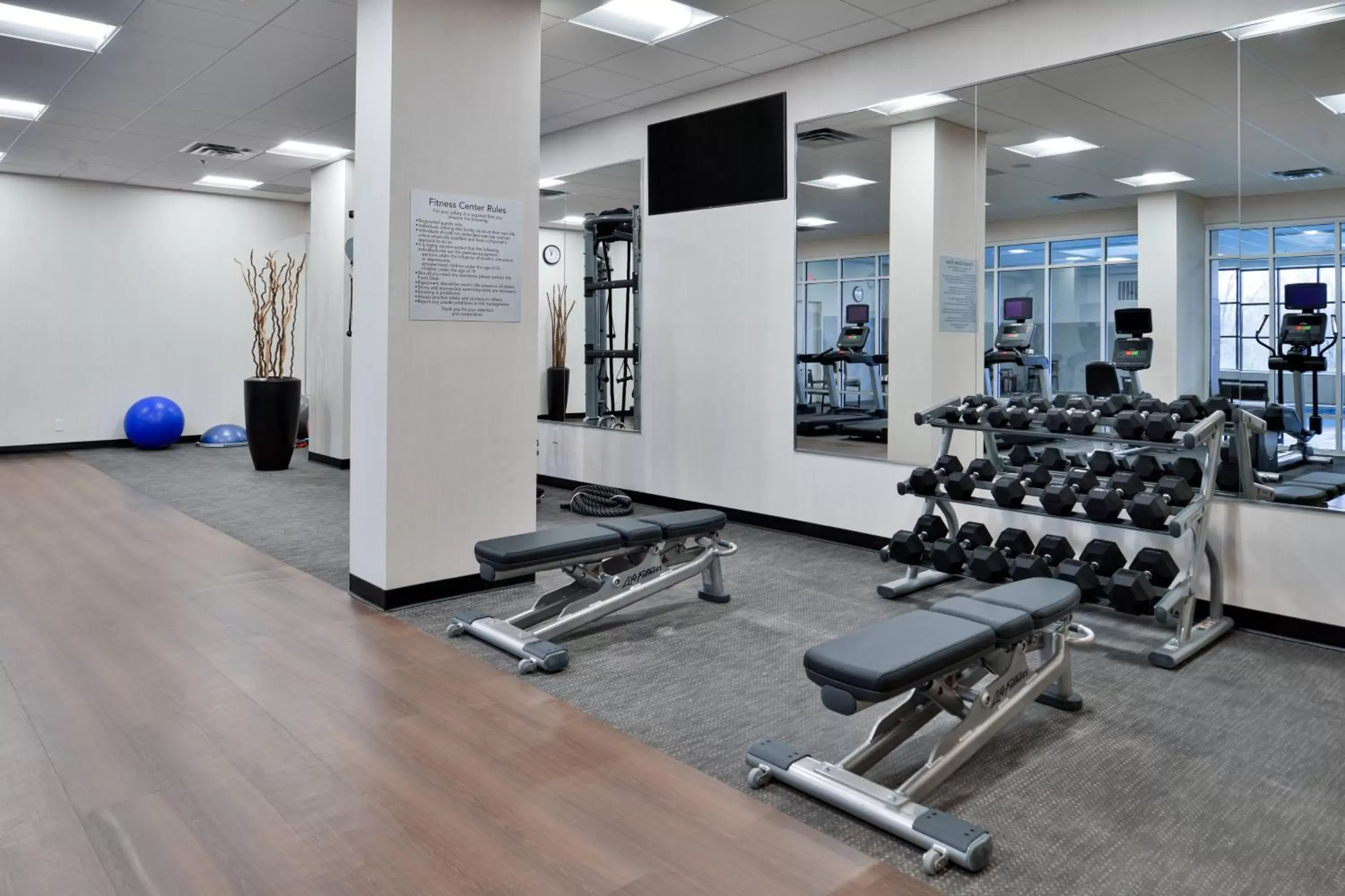 Fitness centre/facilities, Fitness Center/Facilities in Courtyard by Marriott Edina Bloomington