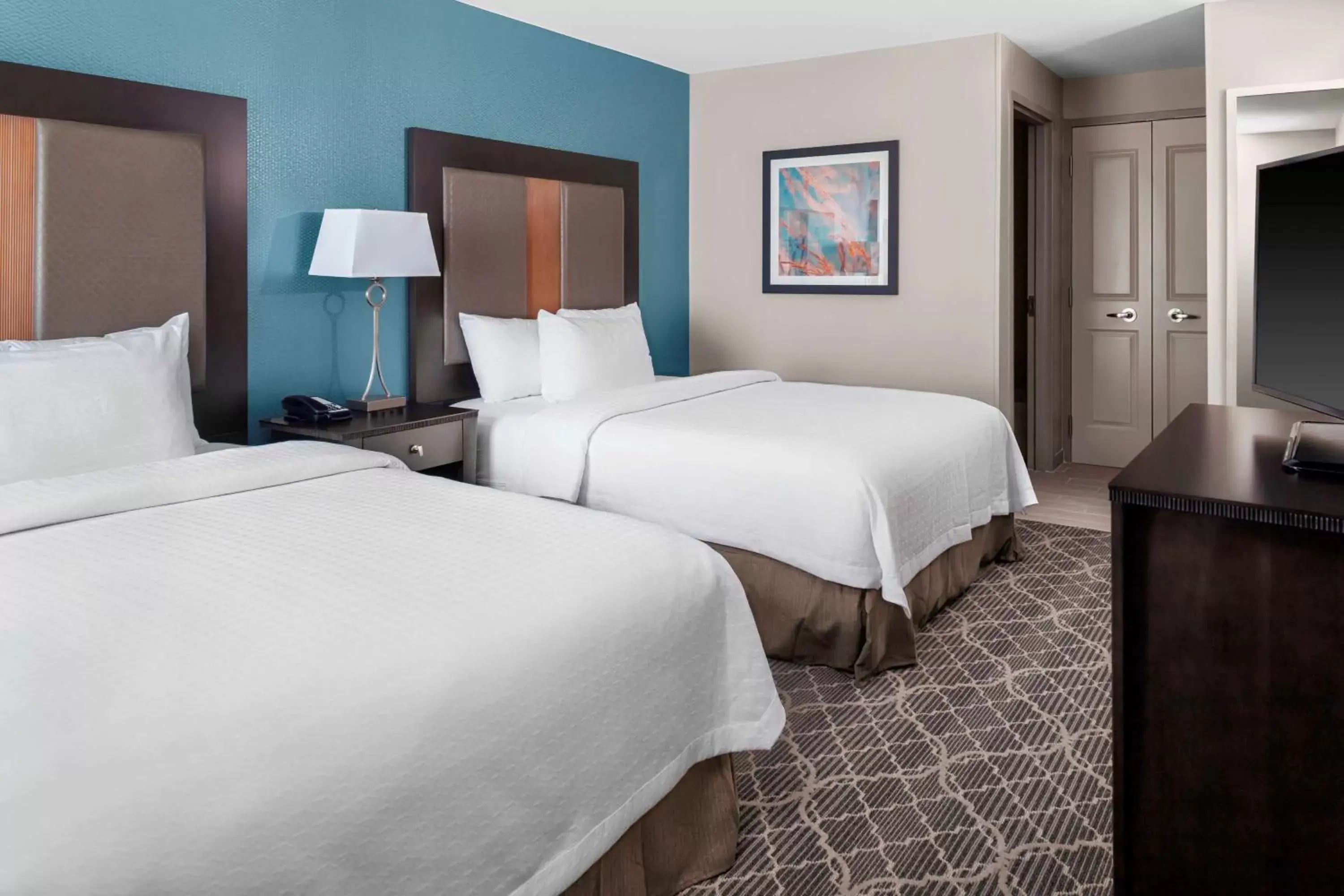 Bedroom, Bed in Homewood Suites By Hilton Wauwatosa Milwaukee