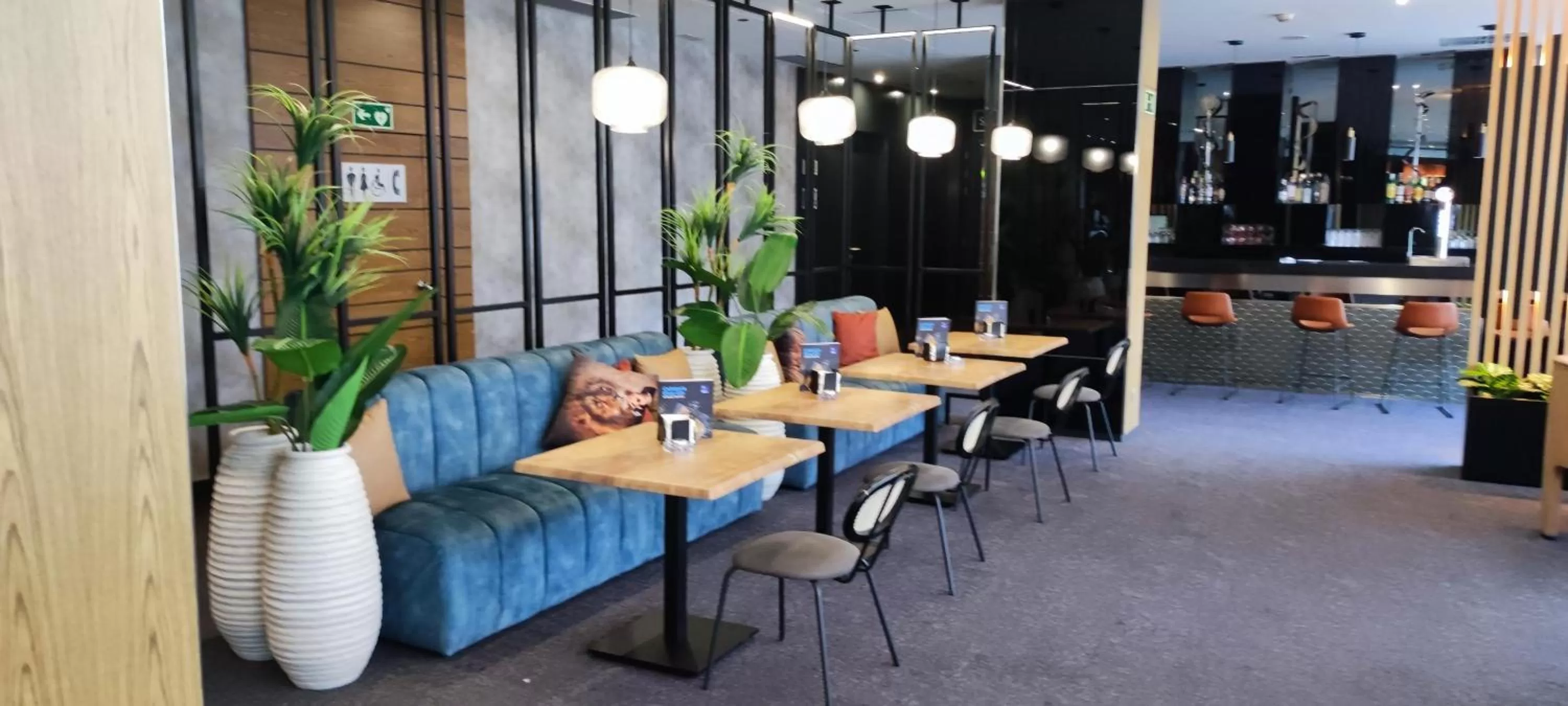 Lounge or bar in Hotel Ciudad de Móstoles