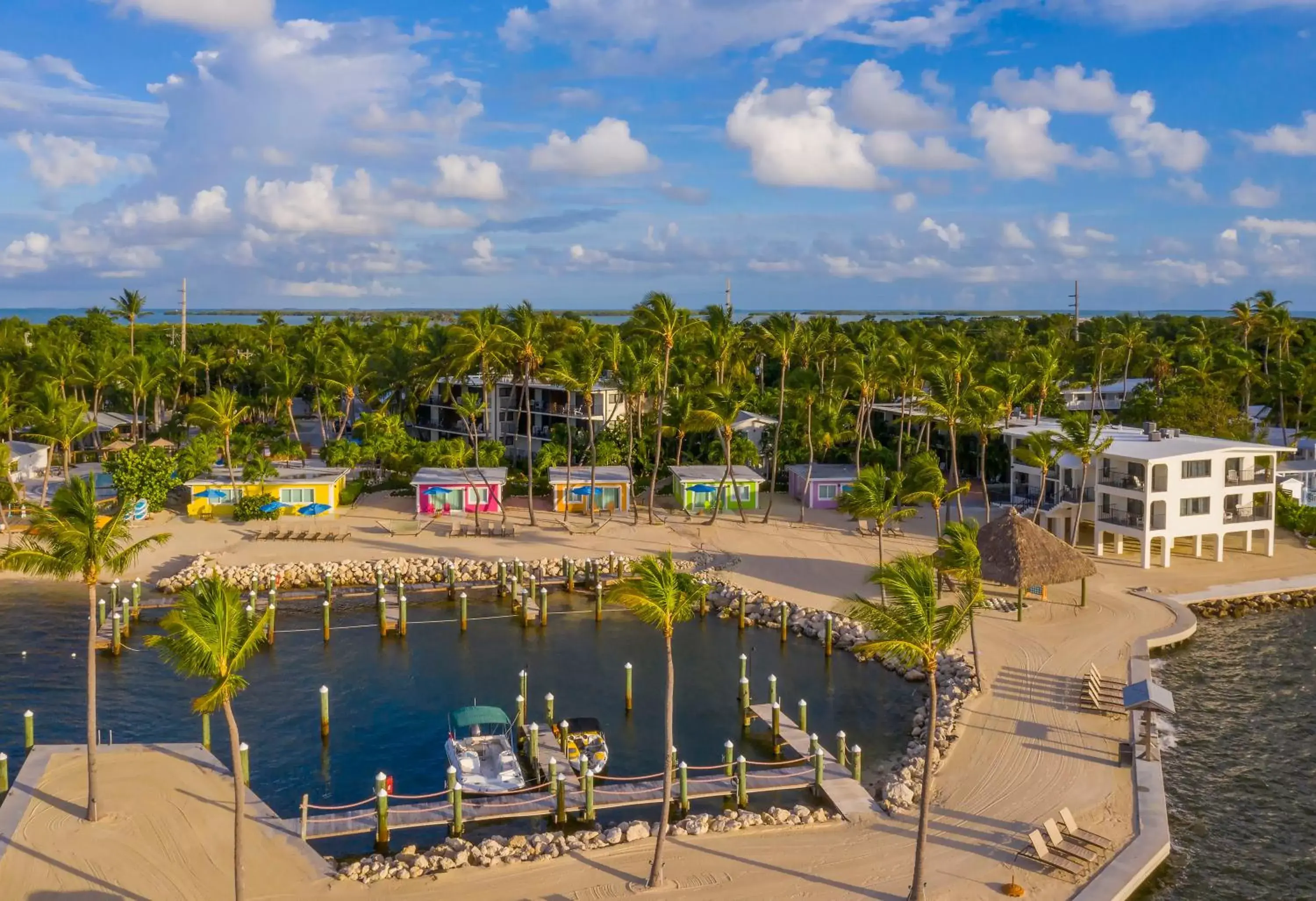 Swimming pool, Pool View in La Siesta Resort & Villas