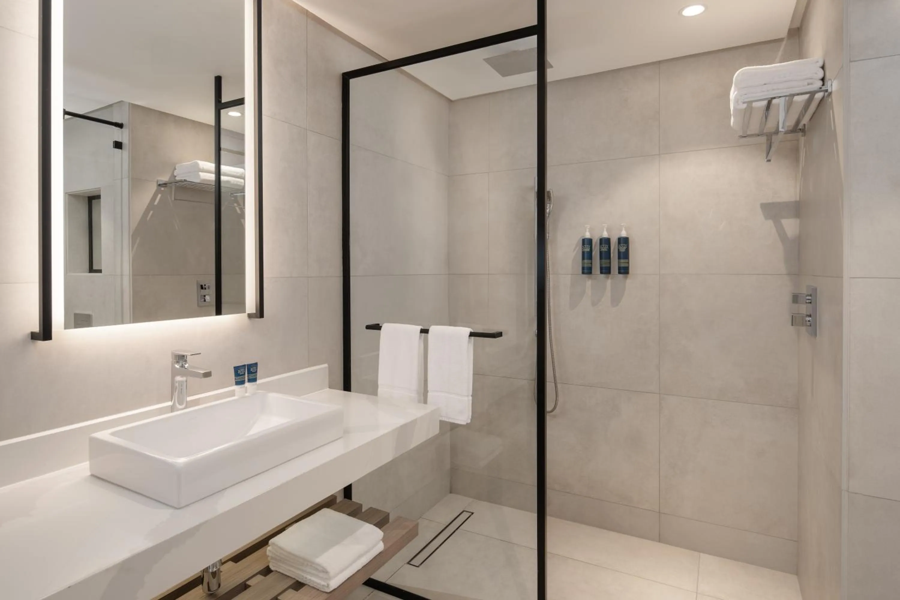 Bathroom in Four Points by Sheraton Kampala