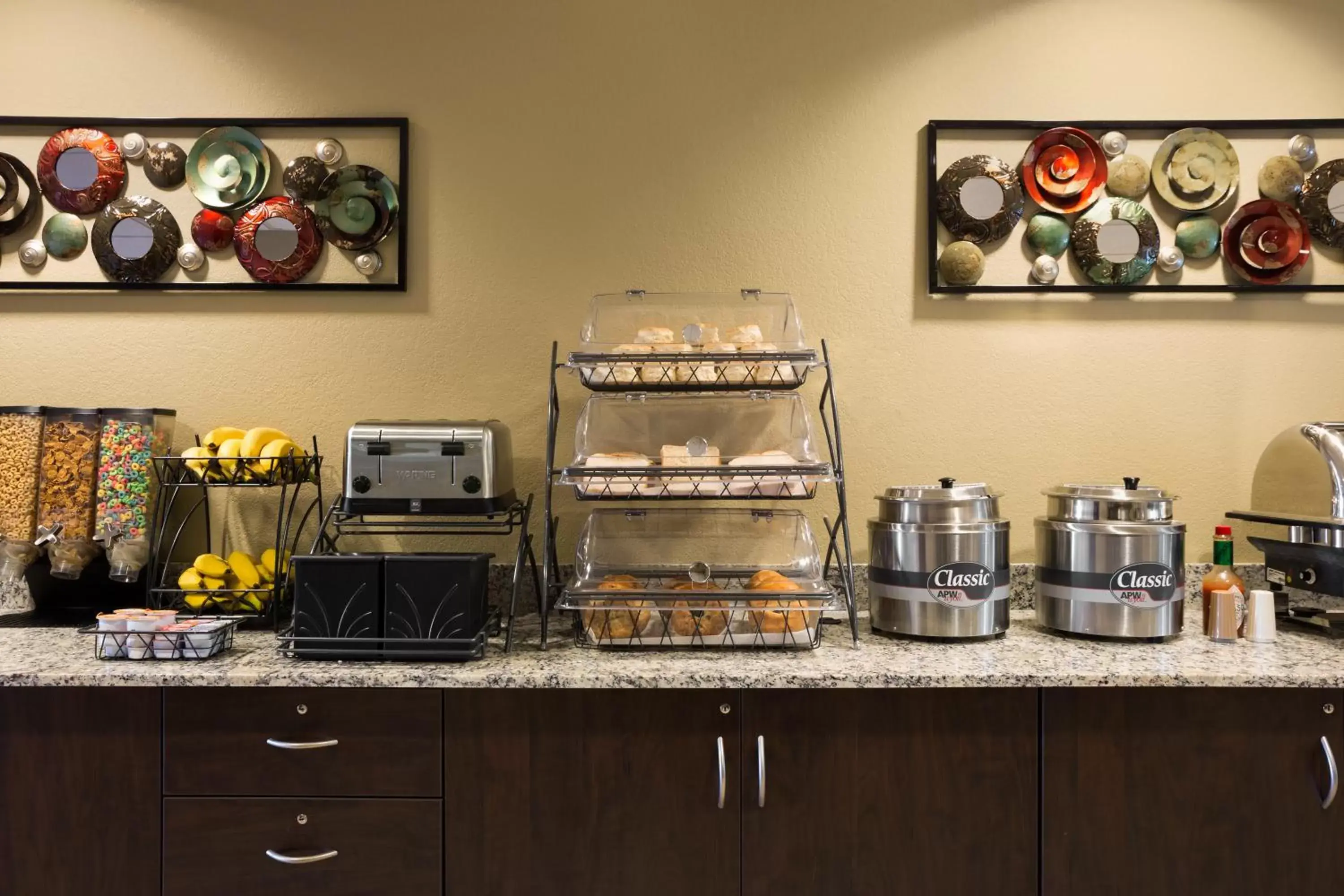 Restaurant/places to eat in Microtel Inn and Suites Carrollton Restaurant/places to eat in Microtel Inn and Suites Carrollton