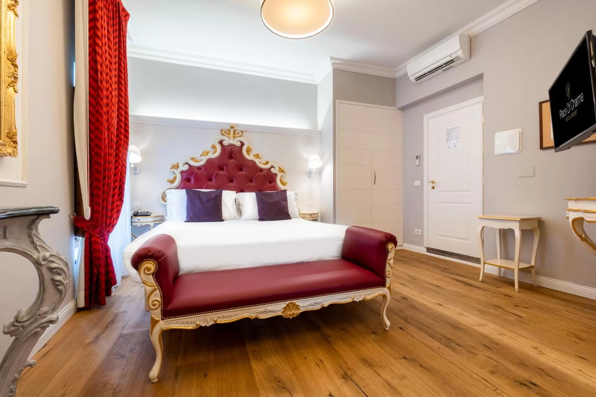 Bed in Art Hotel Villa Agape - Place of Charme