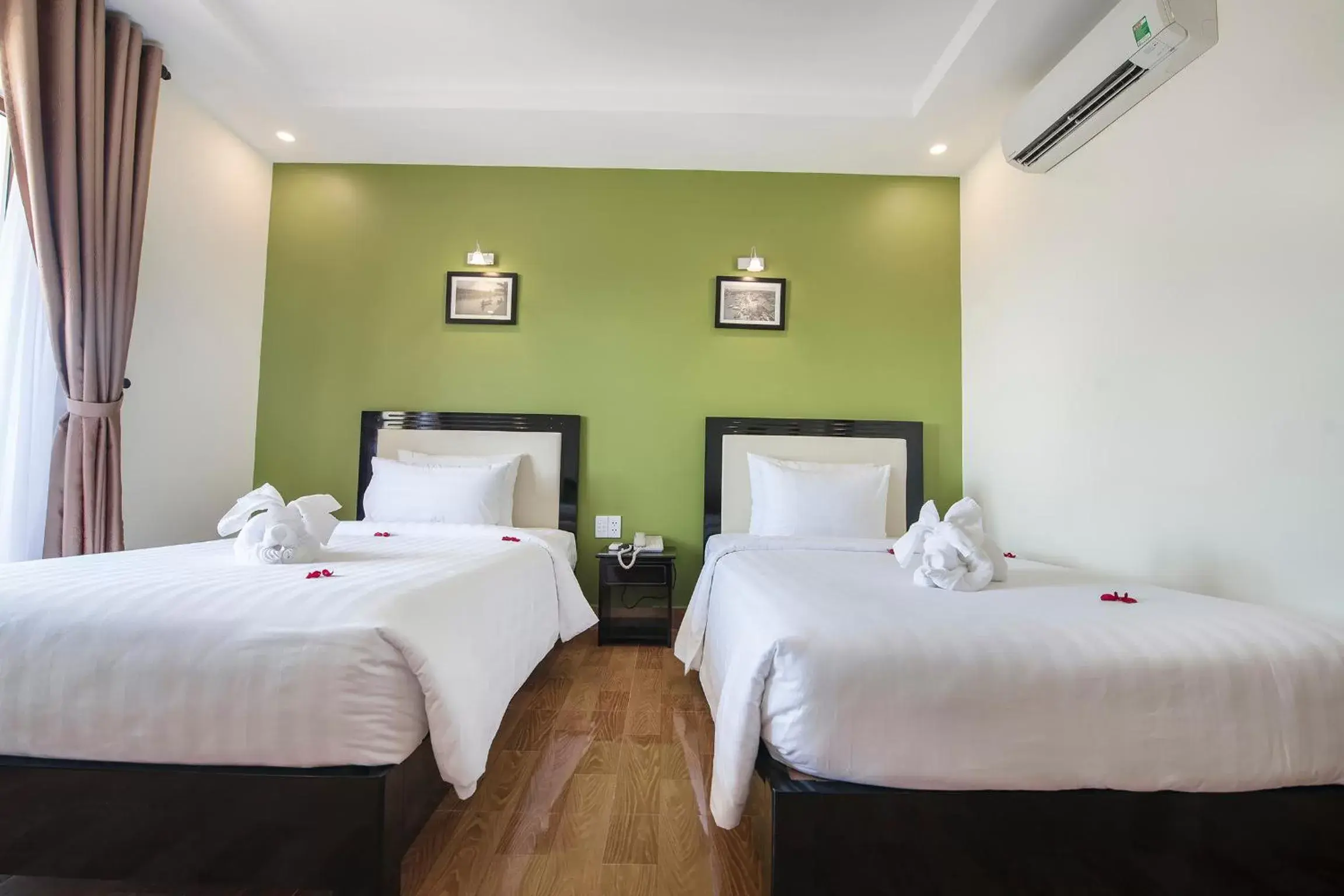 Bedroom, Bed in Hoi An Rose Garden Hotel