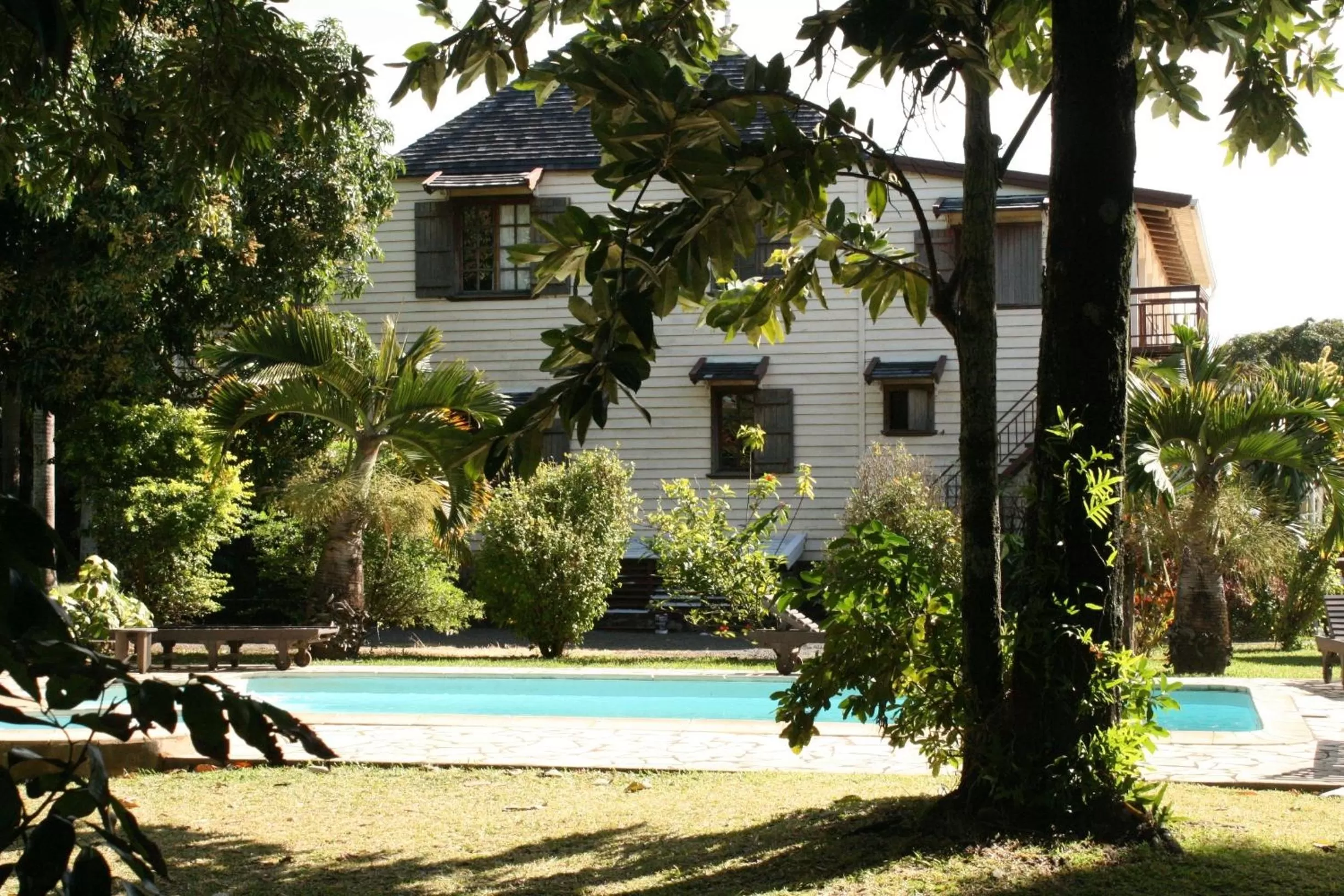 Property building in Le Jardin de Beau Vallon