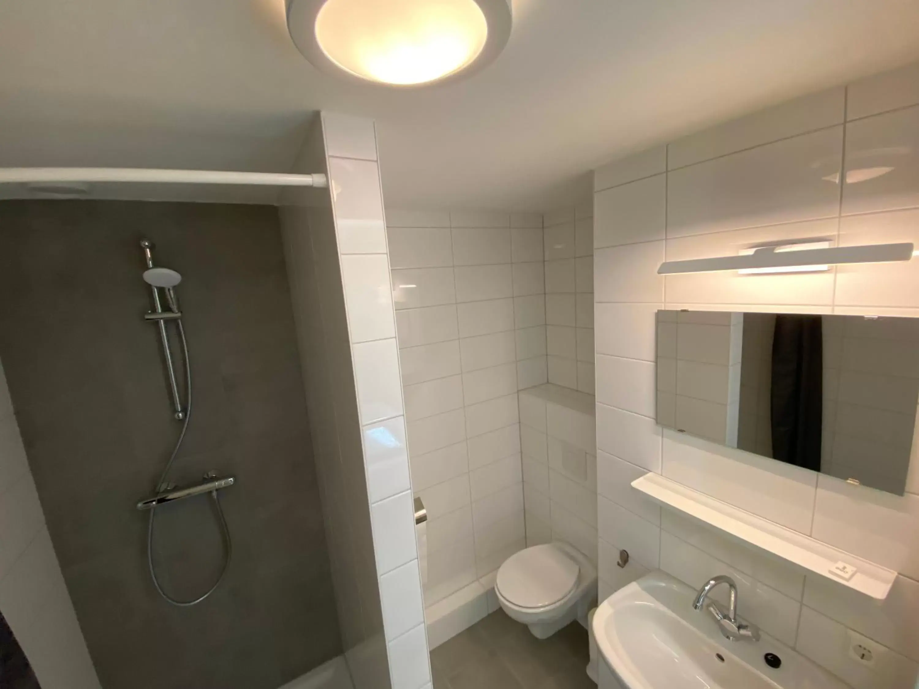 Bathroom in Short Stay Wageningen