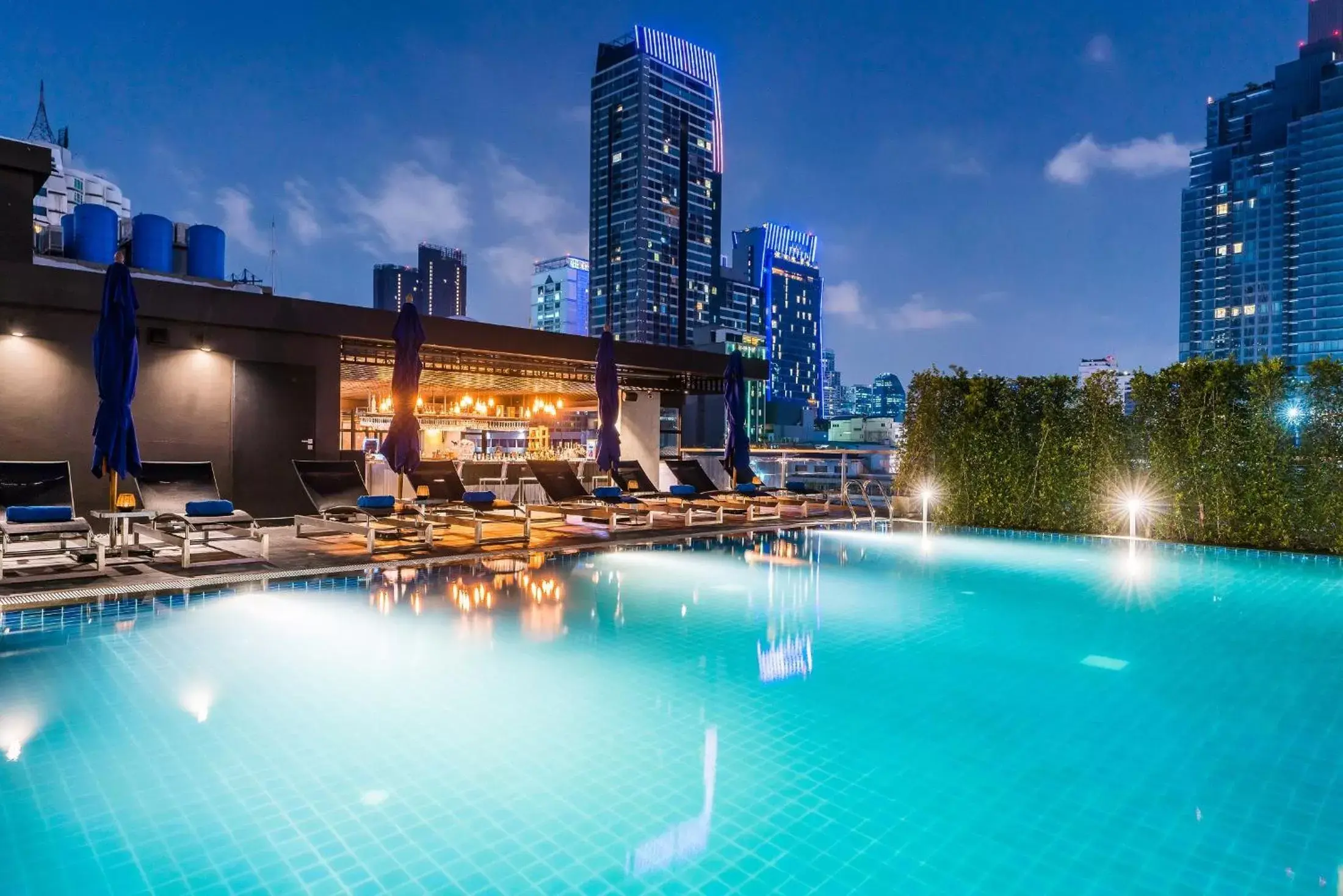 Swimming pool in The Key Premier Hotel Sukhumvit Bangkok Swimming pool in The Key Premier Hotel Sukhumvit Bangkok