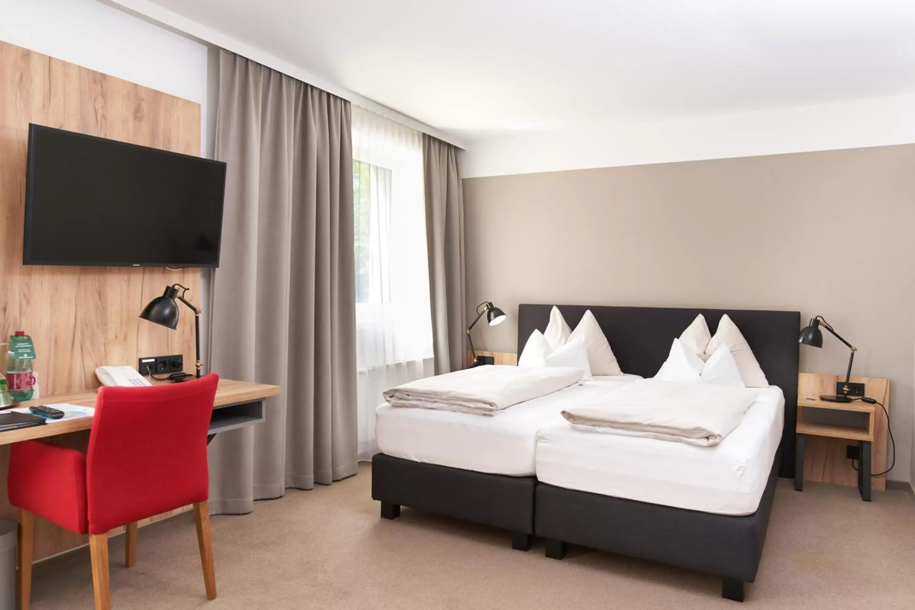 Double Room - single occupancy in Gasthof Maxlhaid Double Room - single occupancy in Gasthof Maxlhaid