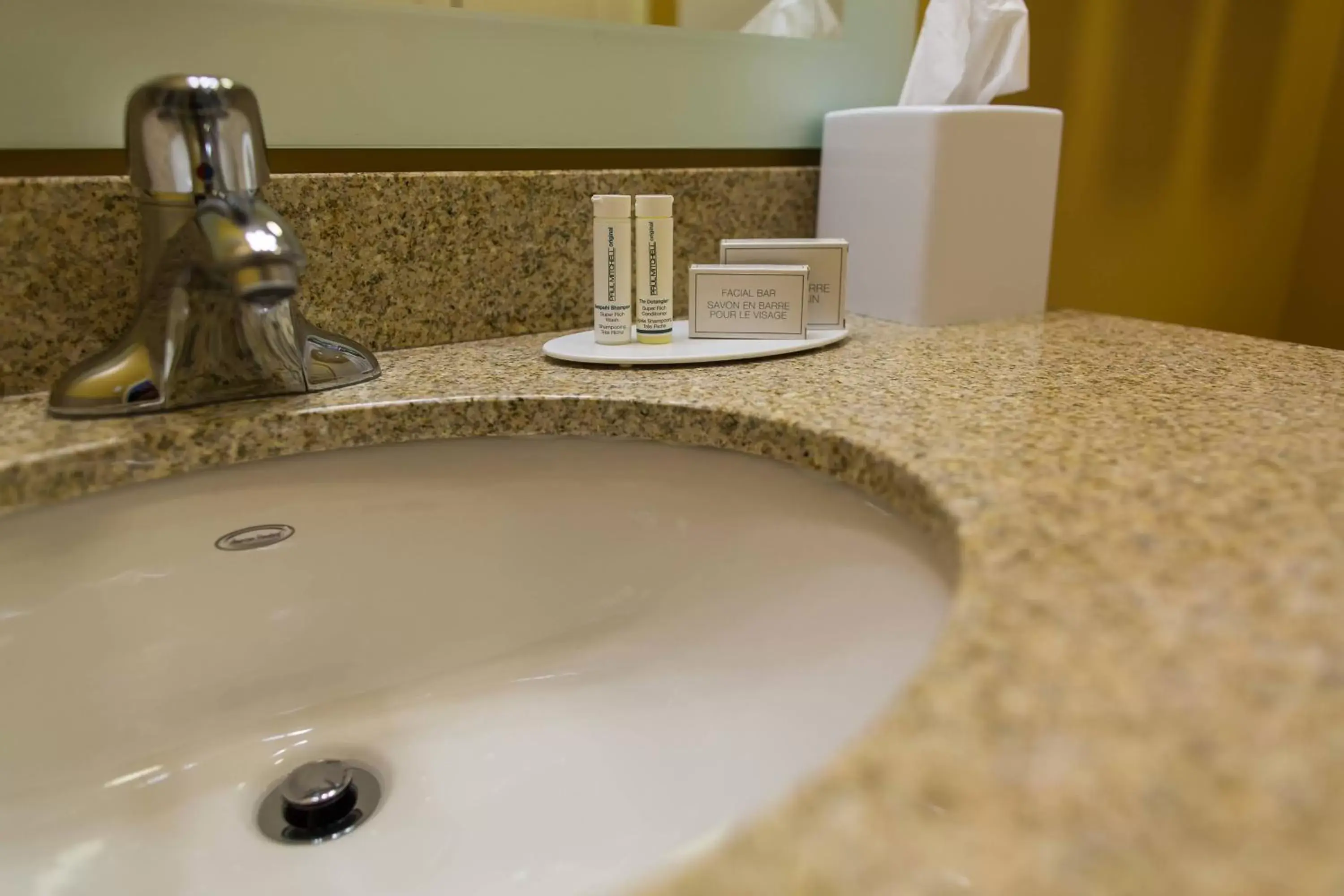 Bathroom in TownePlace Suites by Marriott Lancaster