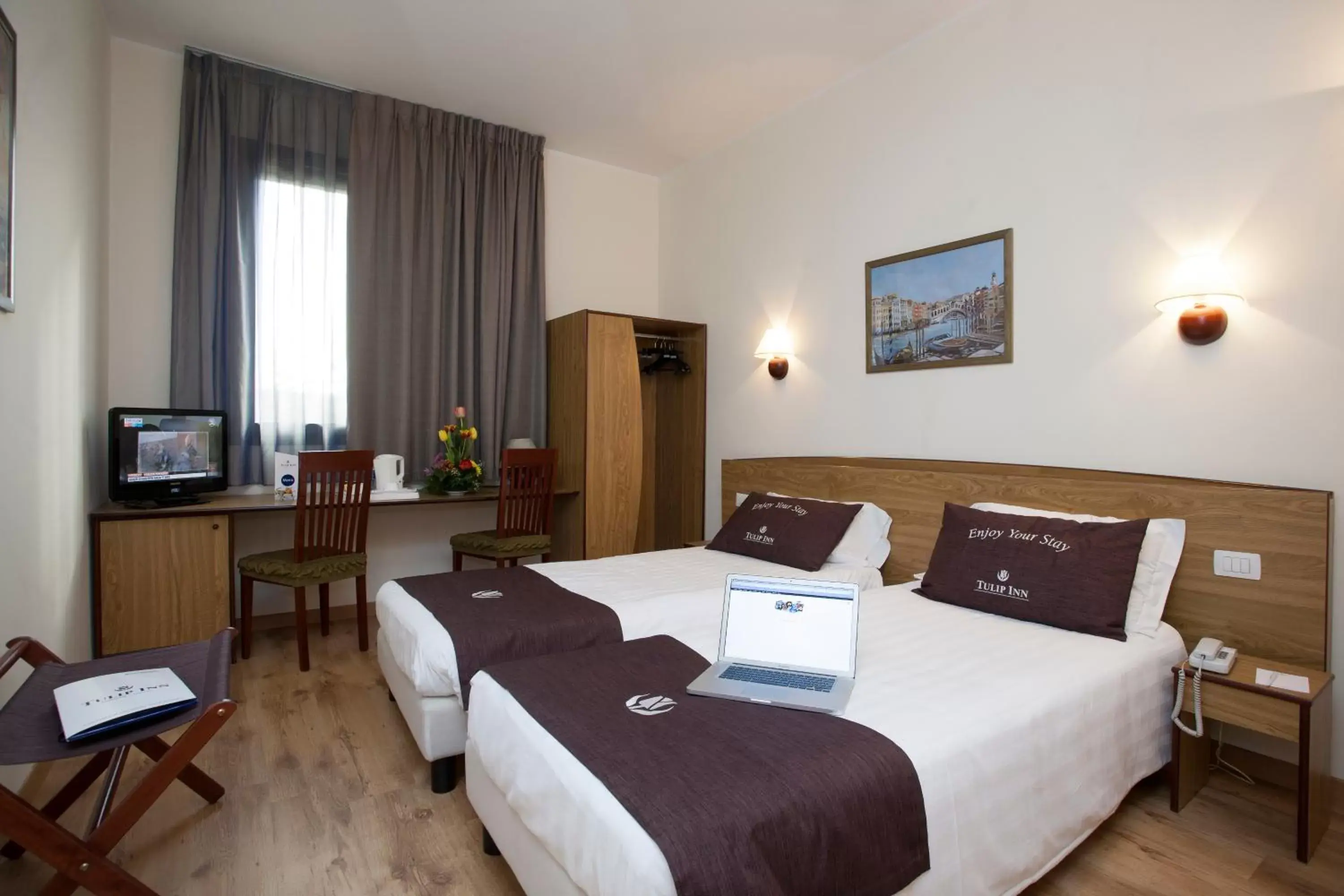 Twin Room in Tulip Inn Padova