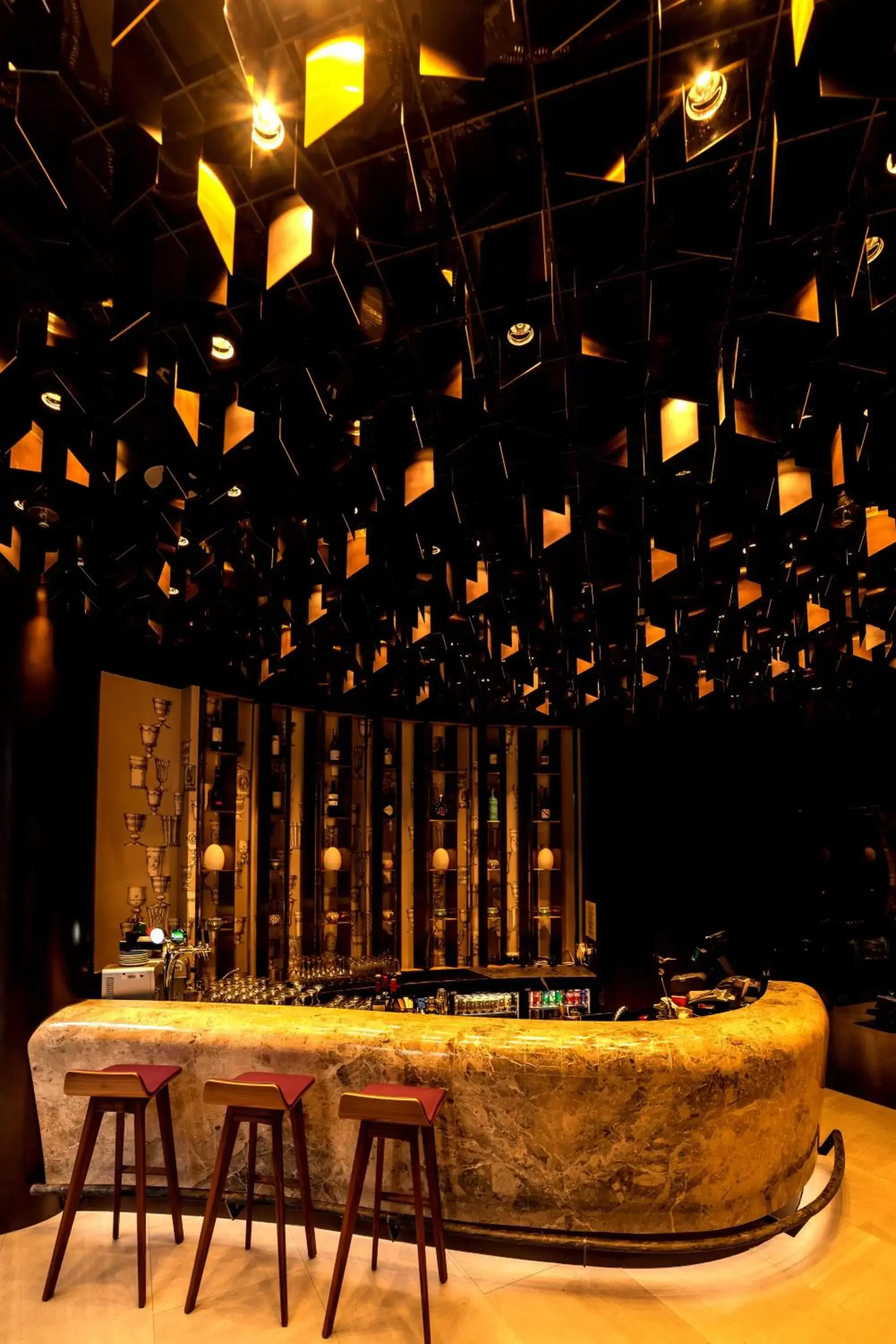 Lounge or bar in Kowloon Harbourfront Hotel