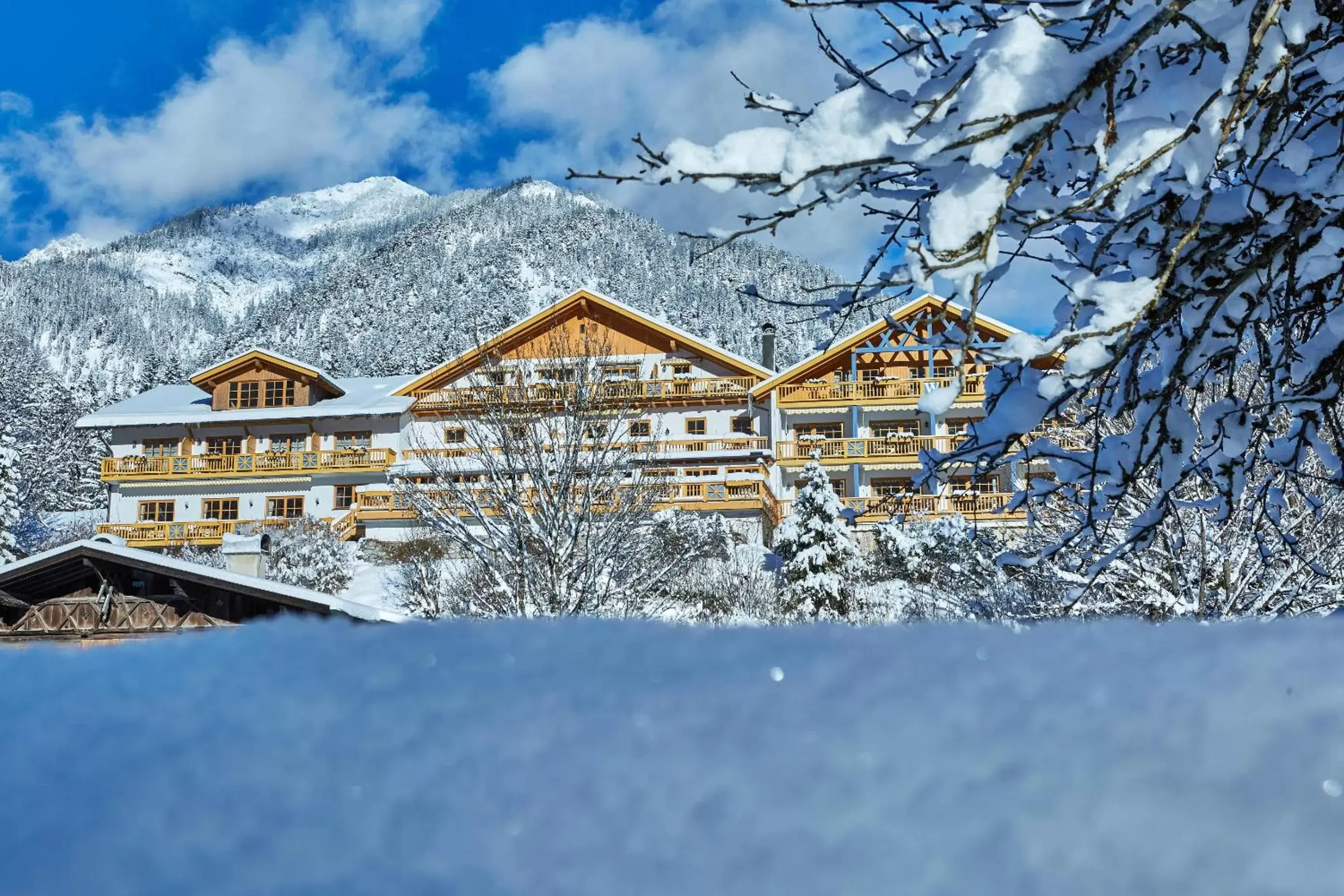 Facade/entrance, Winter in Romantik Alpenhotel Waxenstein