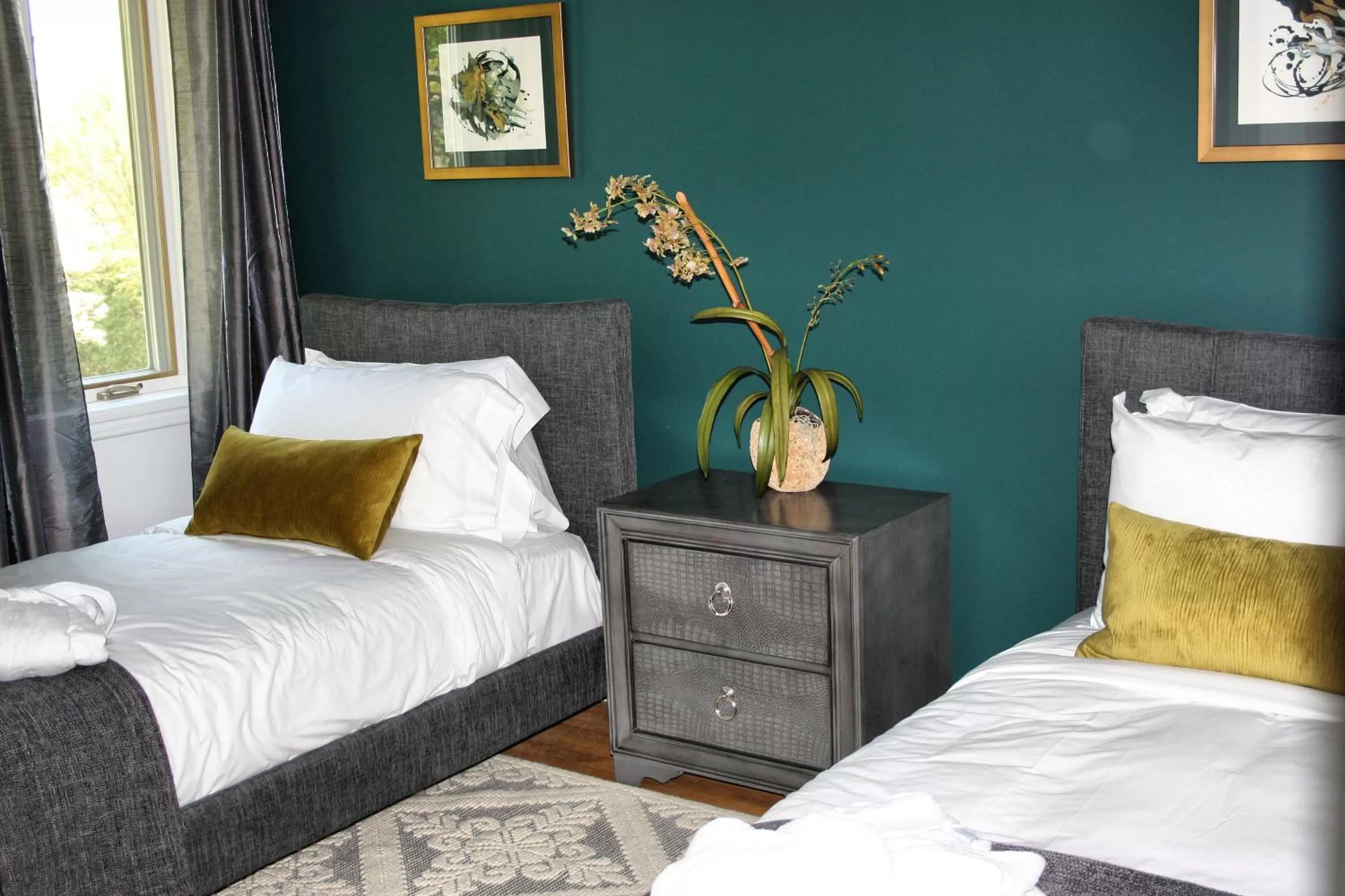 Photo of the whole room, Bed in Domaine Jolivent