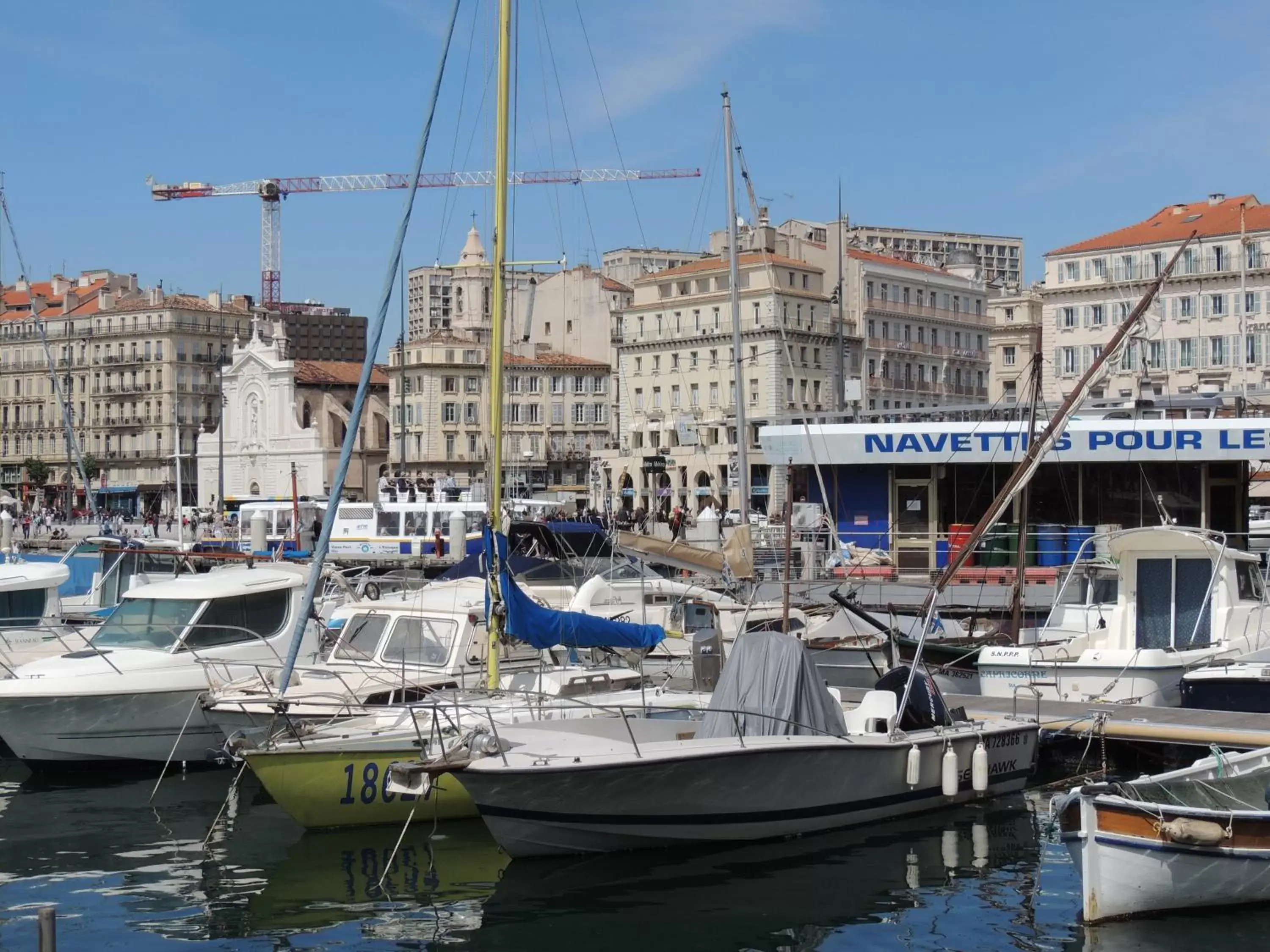 Area and facilities in Escale Oceania Marseille Vieux Port