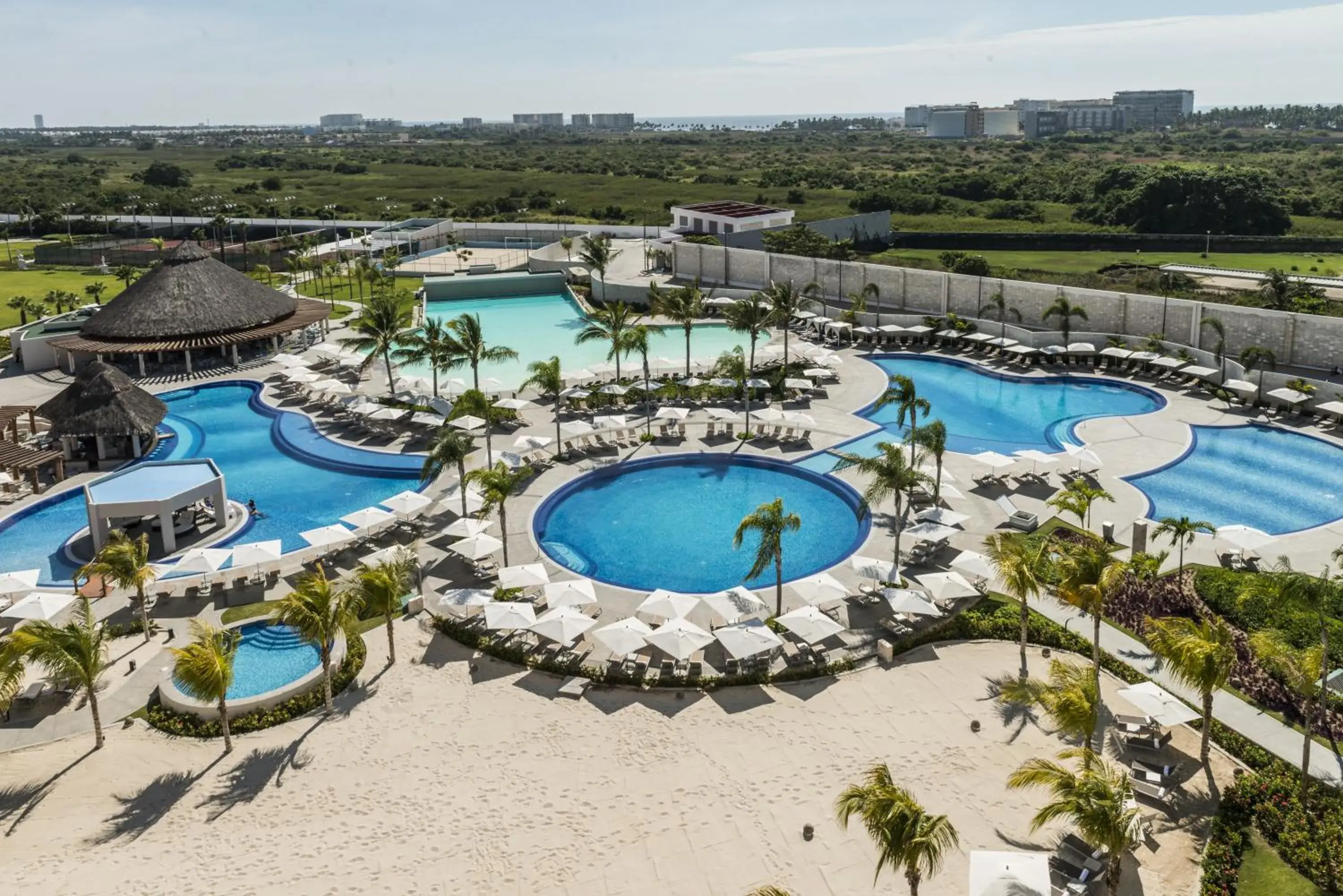 Swimming pool, Pool View in Palacio Mundo Imperial Riviera Diamante Acapulco