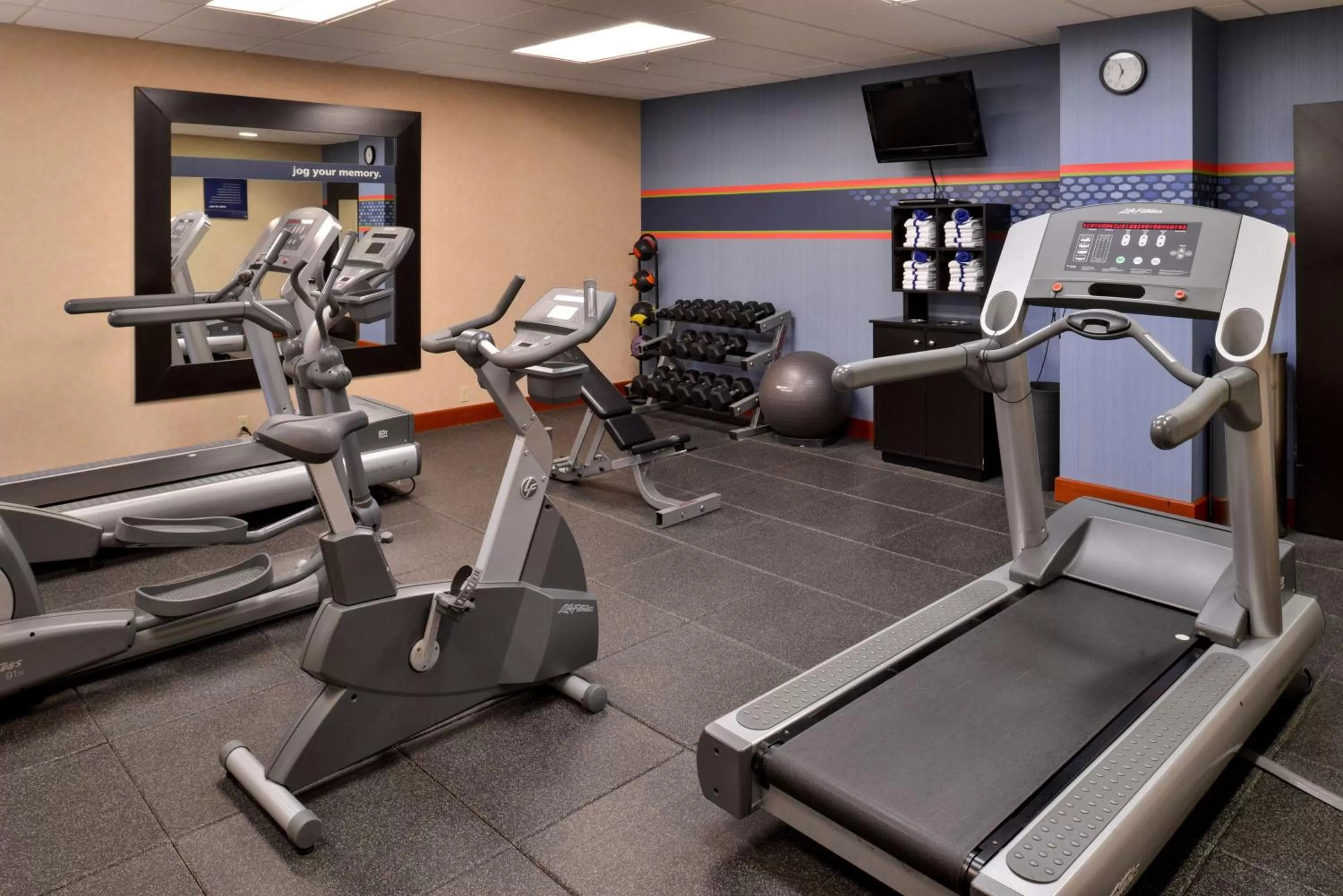 Fitness centre/facilities in Hampton Inn & Suites Tacoma