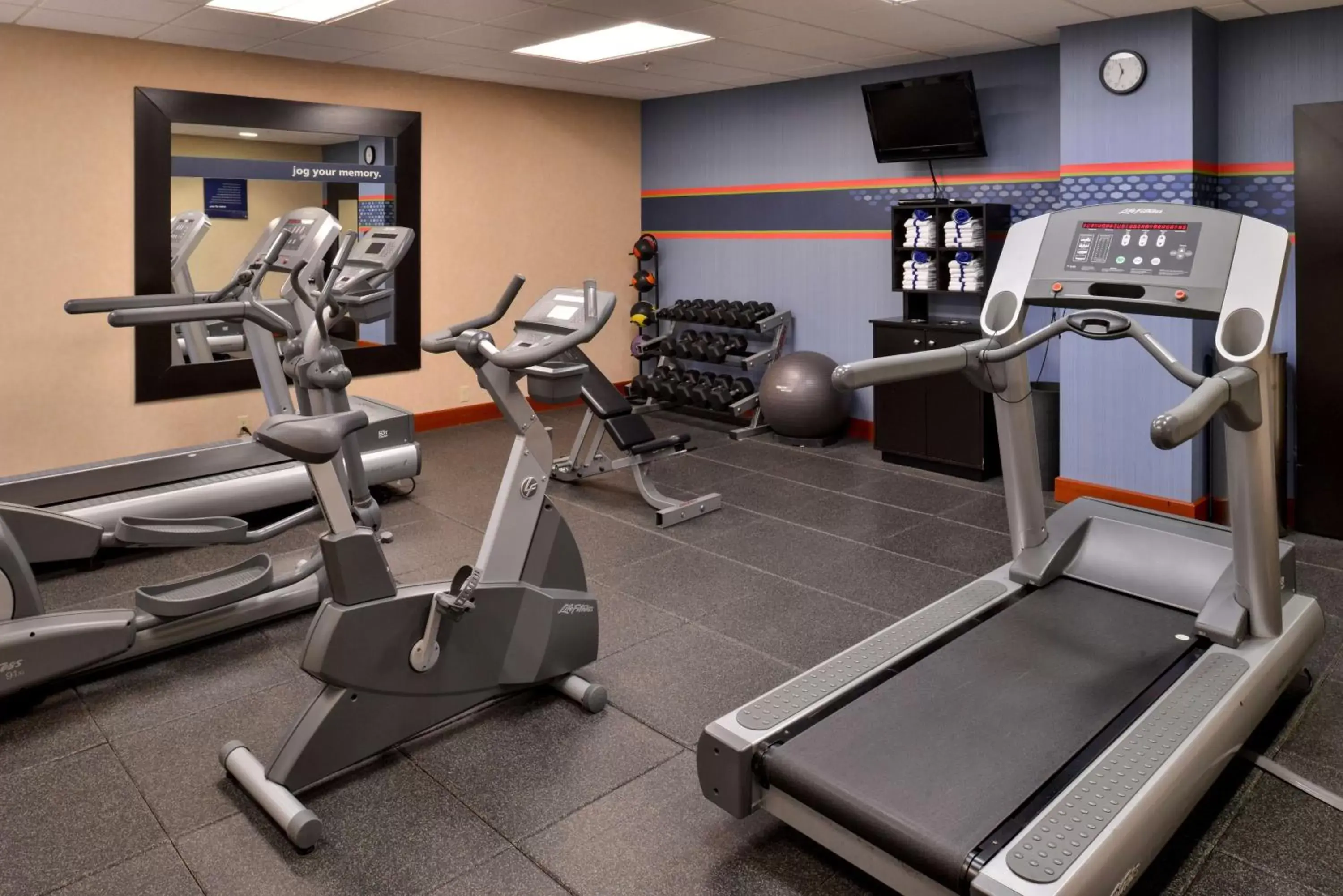 Fitness centre/facilities, Fitness Center/Facilities in Hampton Inn & Suites Tacoma