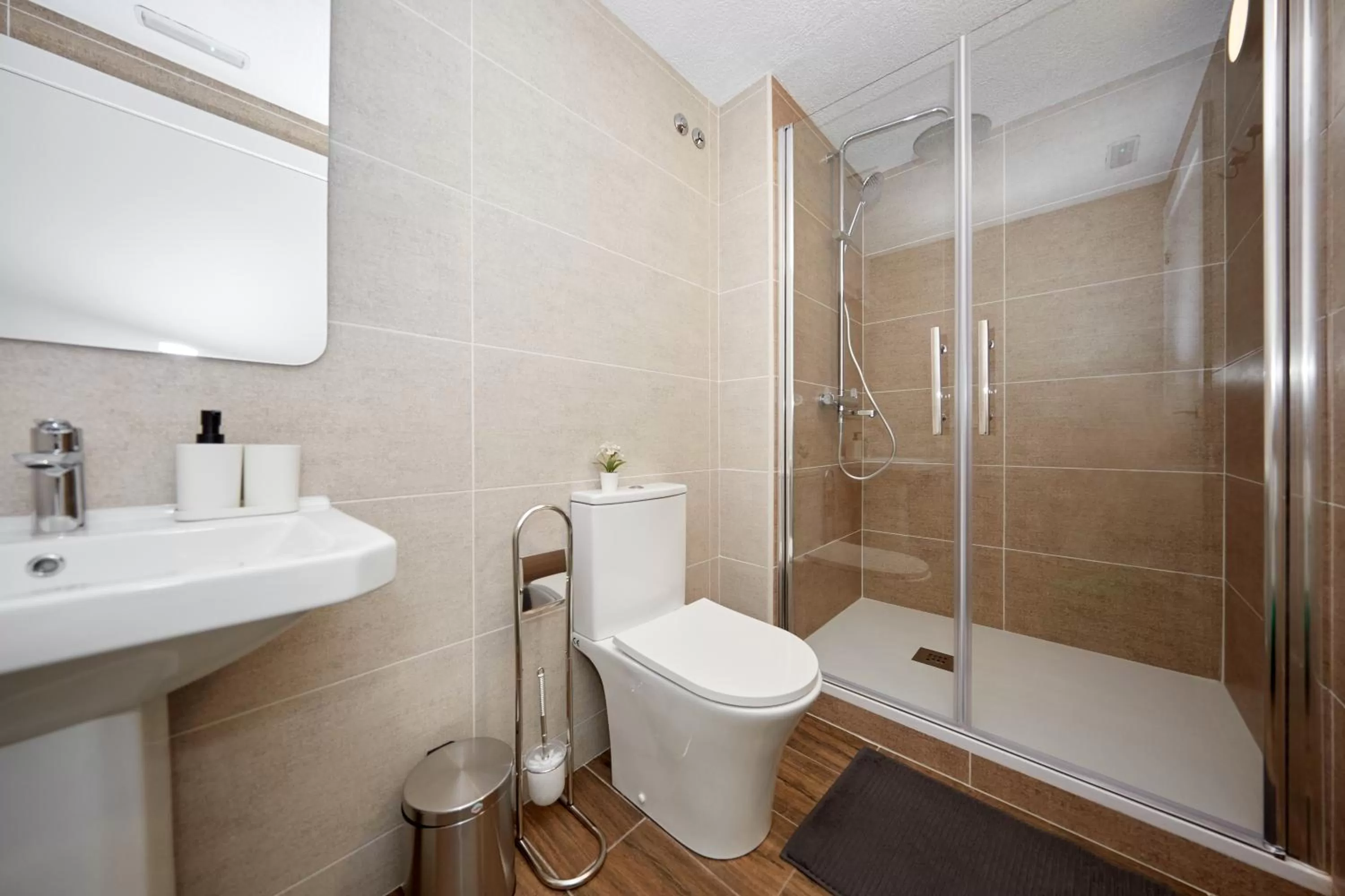 Bathroom in El Patio Hostal