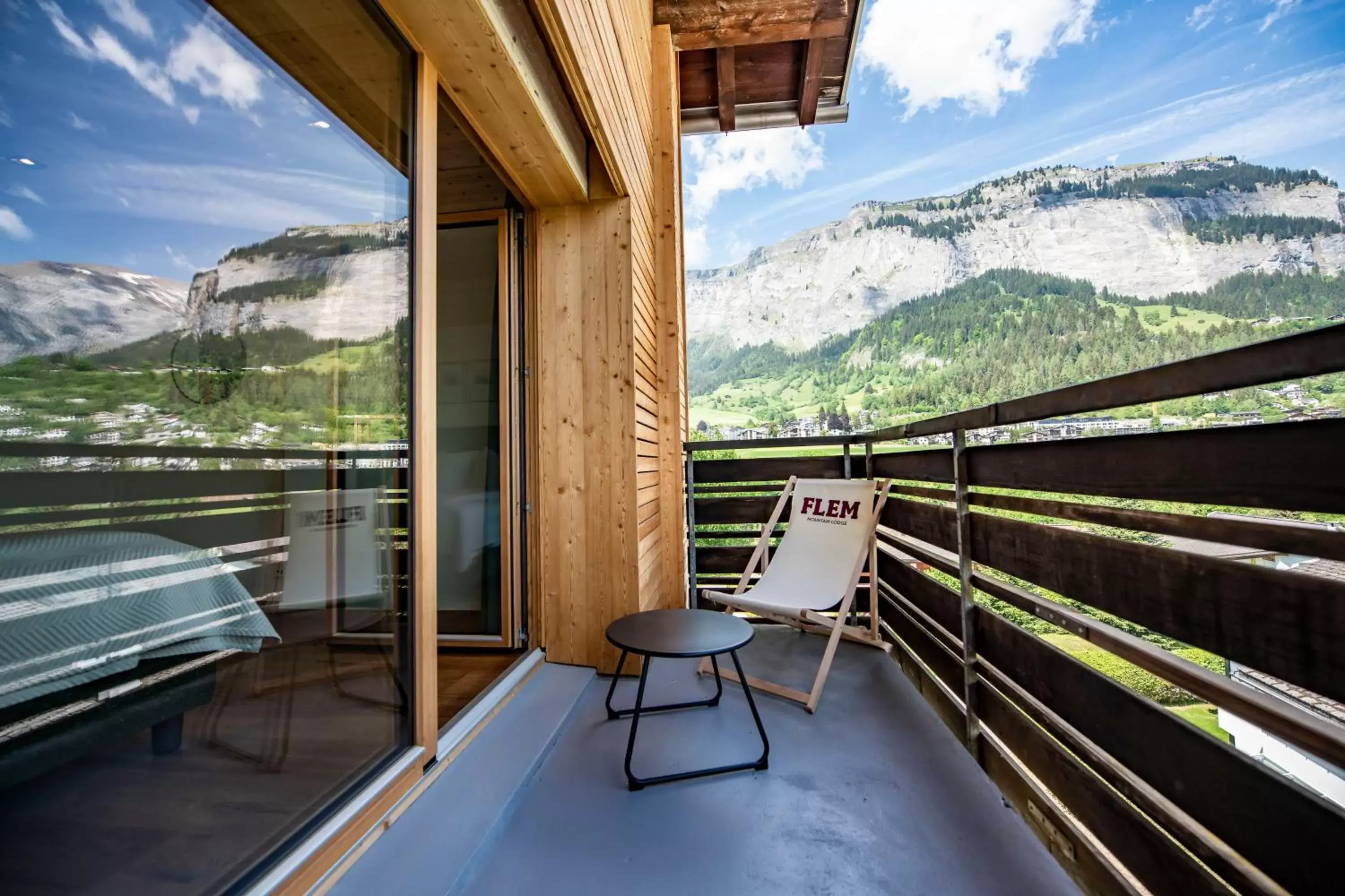 Balcony/Terrace, Mountain View in Flem Mountain Lodge