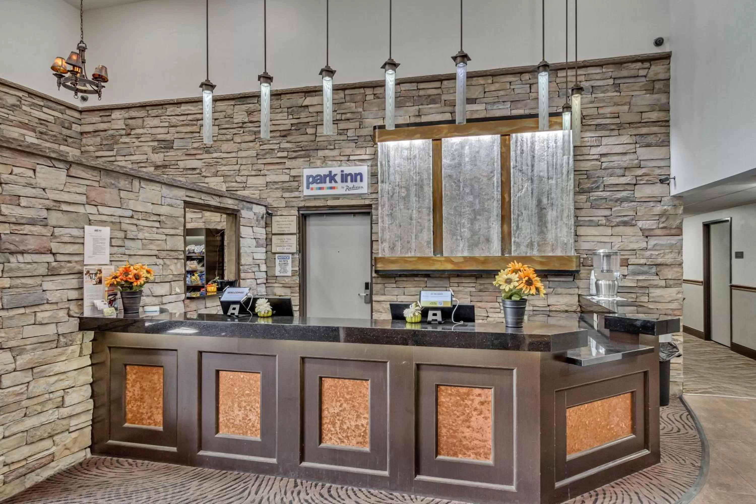 Lobby or reception in Park Inn by Radisson, Salt Lake City-Midvale