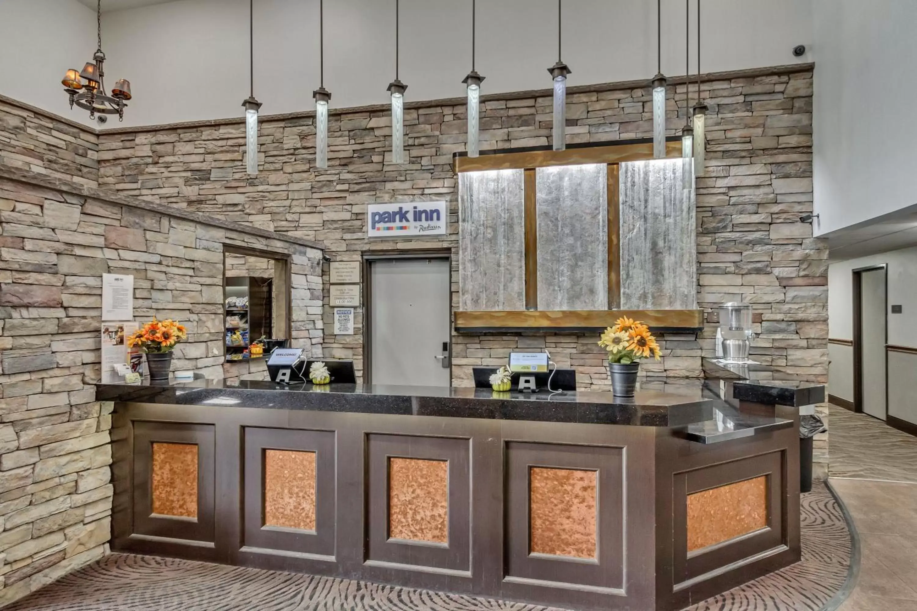 Lobby or reception in Park Inn by Radisson Salt Lake City -Midvale