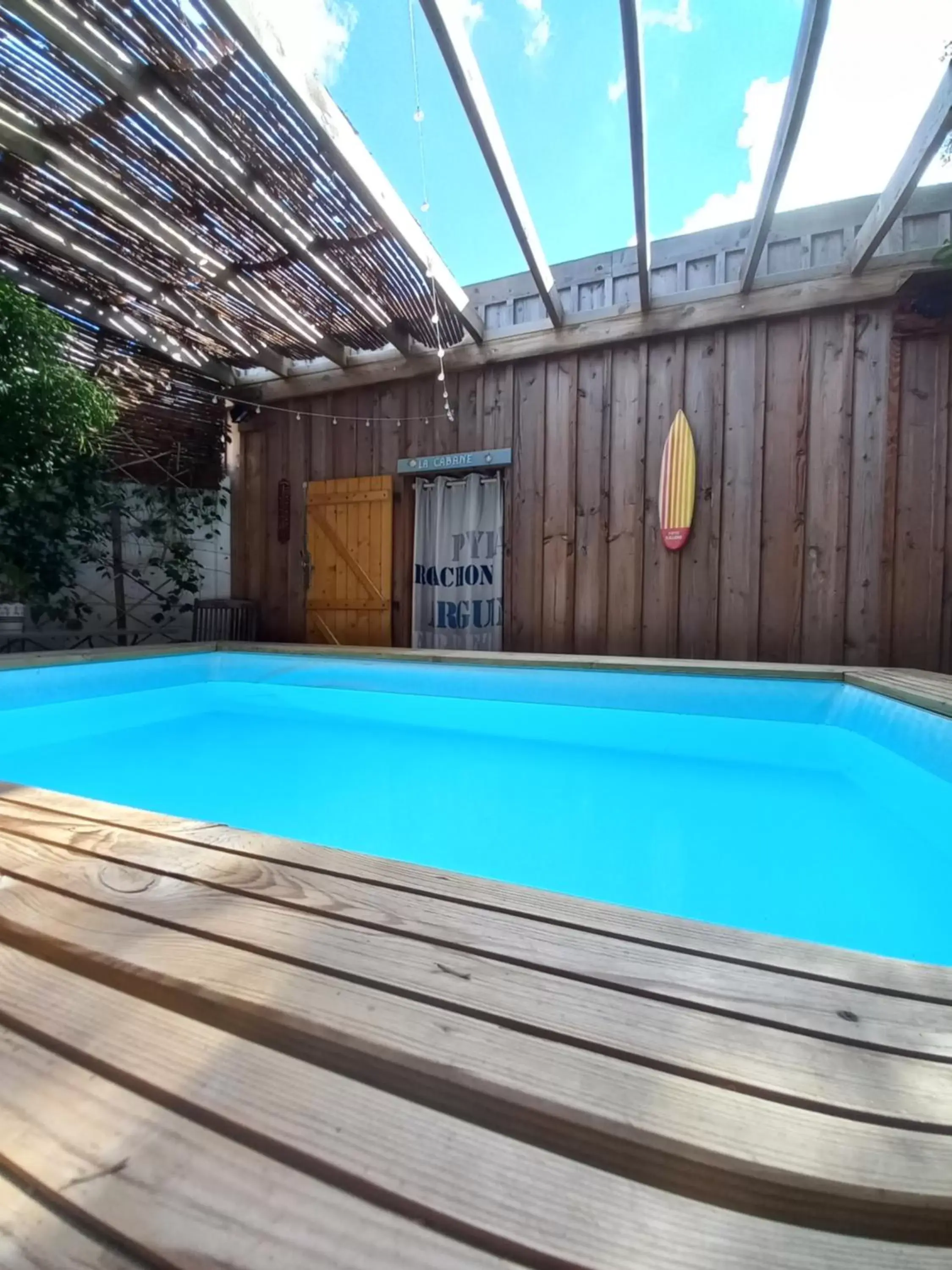 Swimming Pool in La Cabane Bordeaux St Augustin