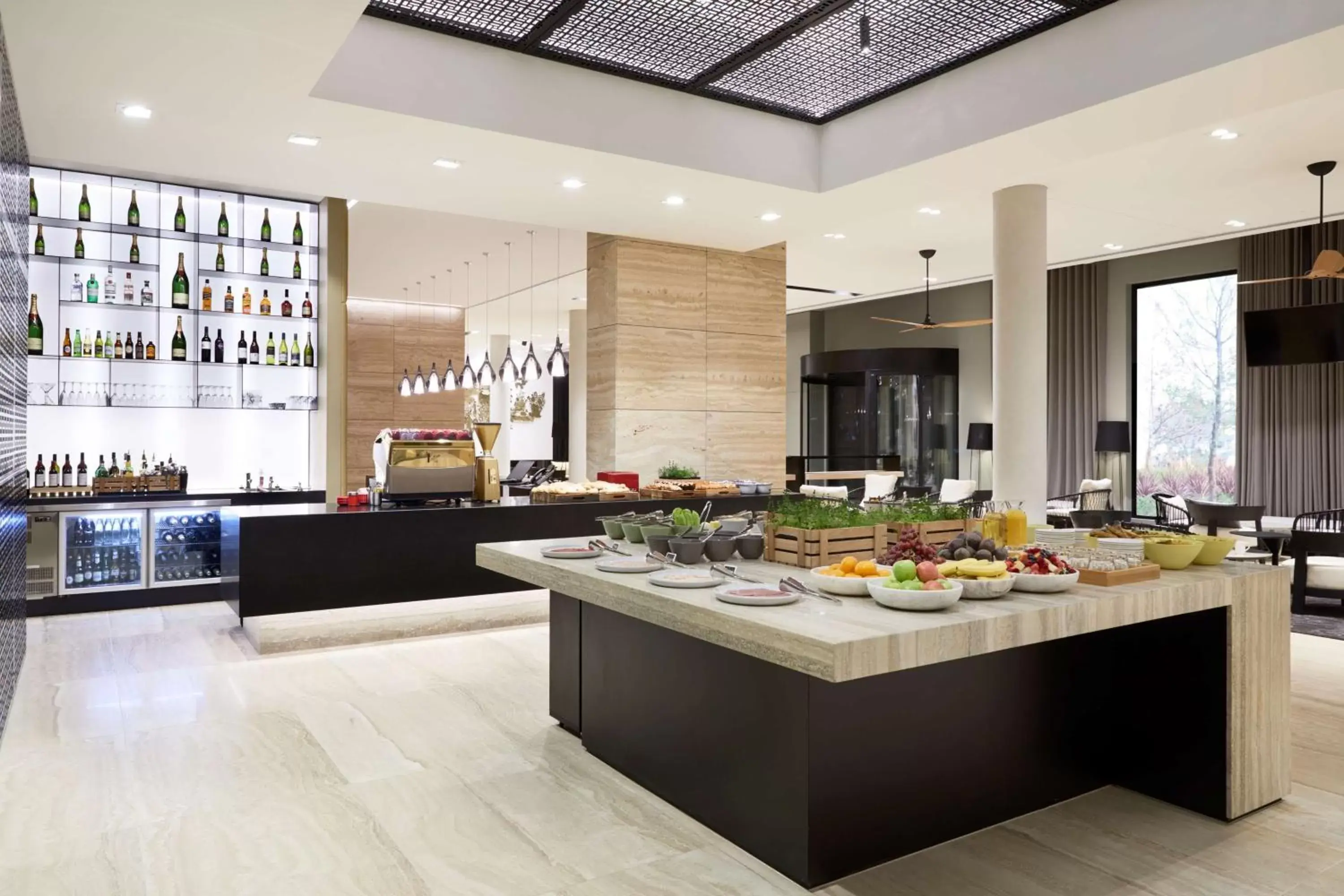 Restaurant/places to eat in Hyatt Place Melbourne, Essendon Fields