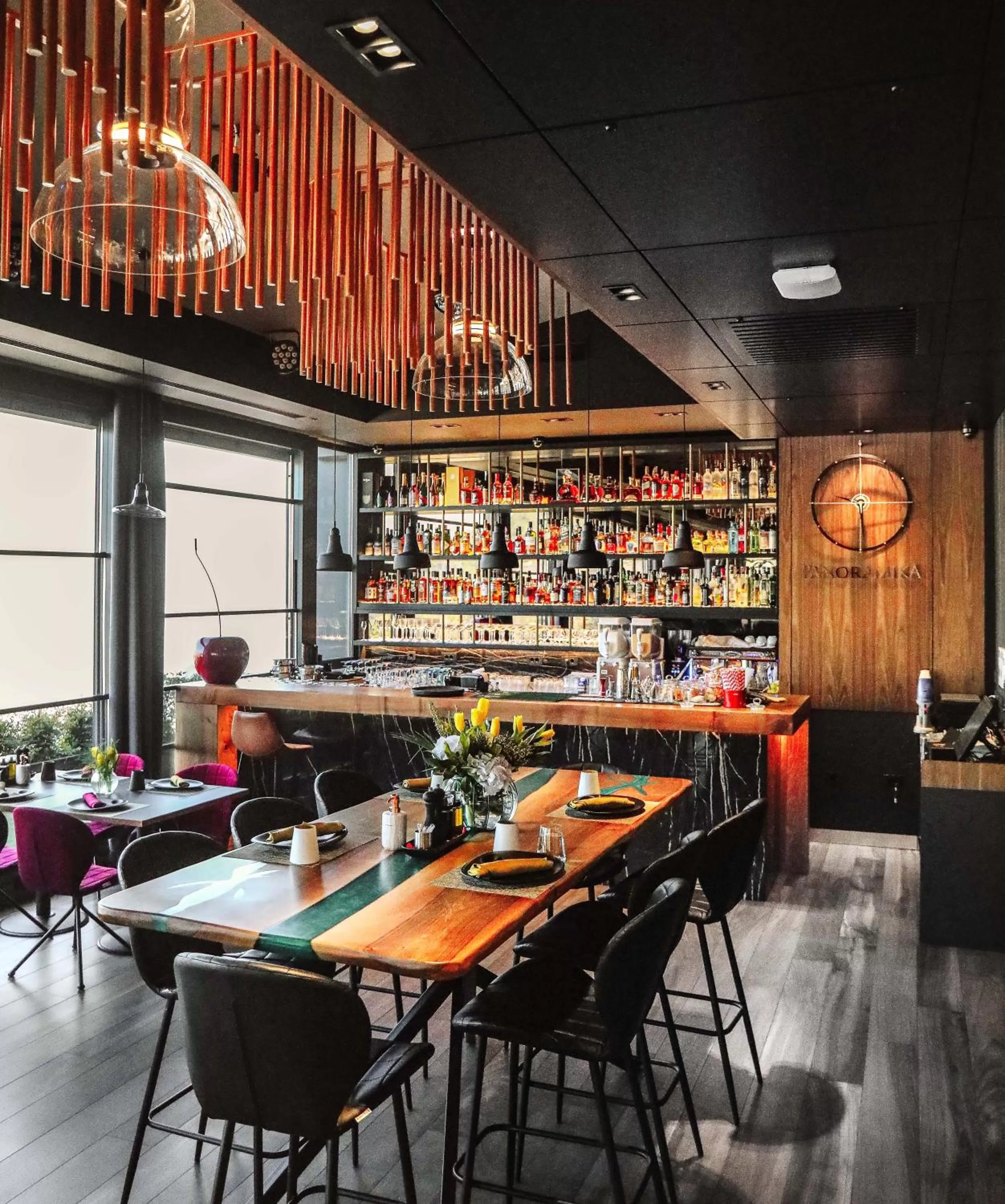 Restaurant/places to eat in Panoramika Design Hotel