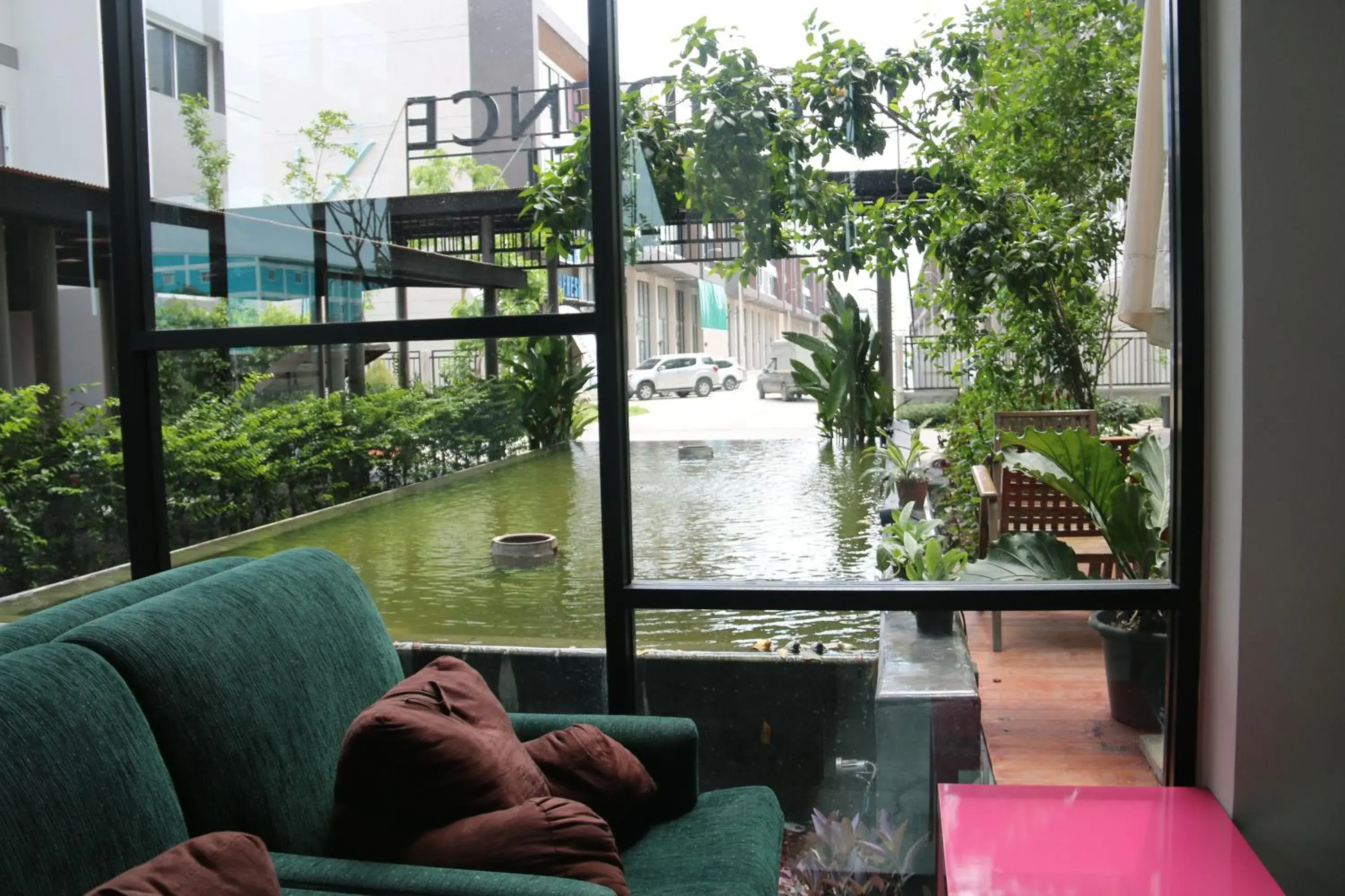 Living room, Seating Area in iResidence Hotel Pathumthani