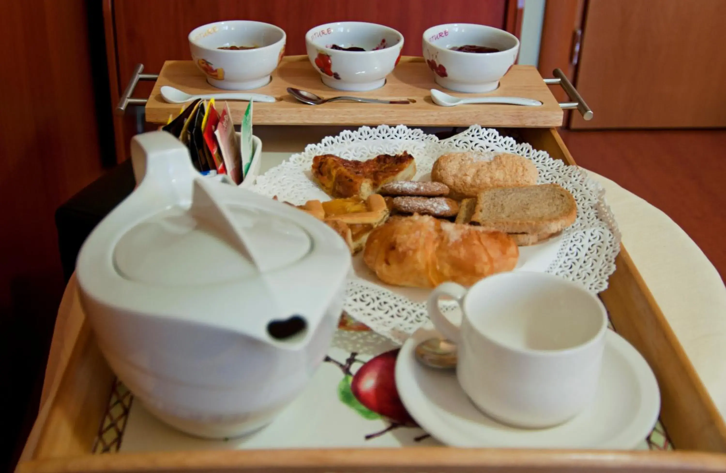 Coffee/tea facilities in eco Hotel Milano & BioRiso Restaurant