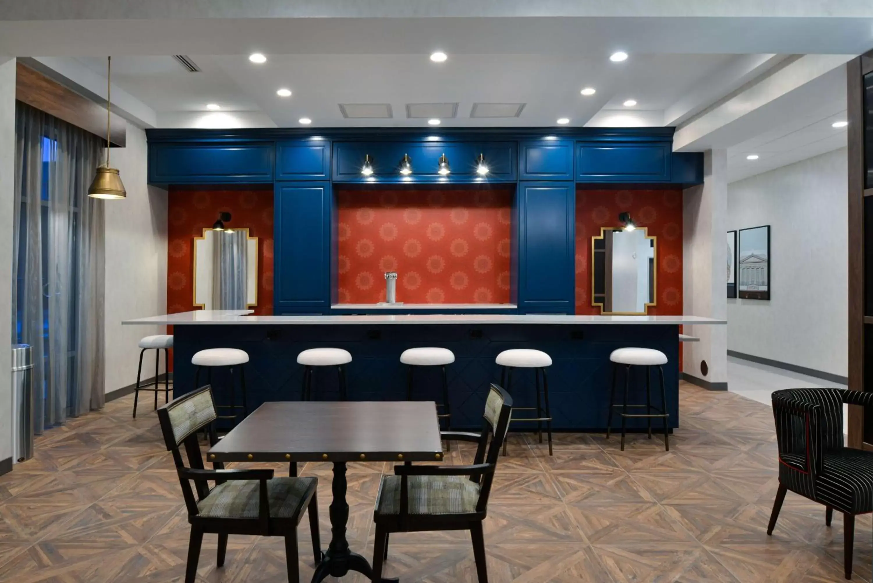 Lounge or bar in Hampton Inn & Suites Greensboro Downtown, Nc