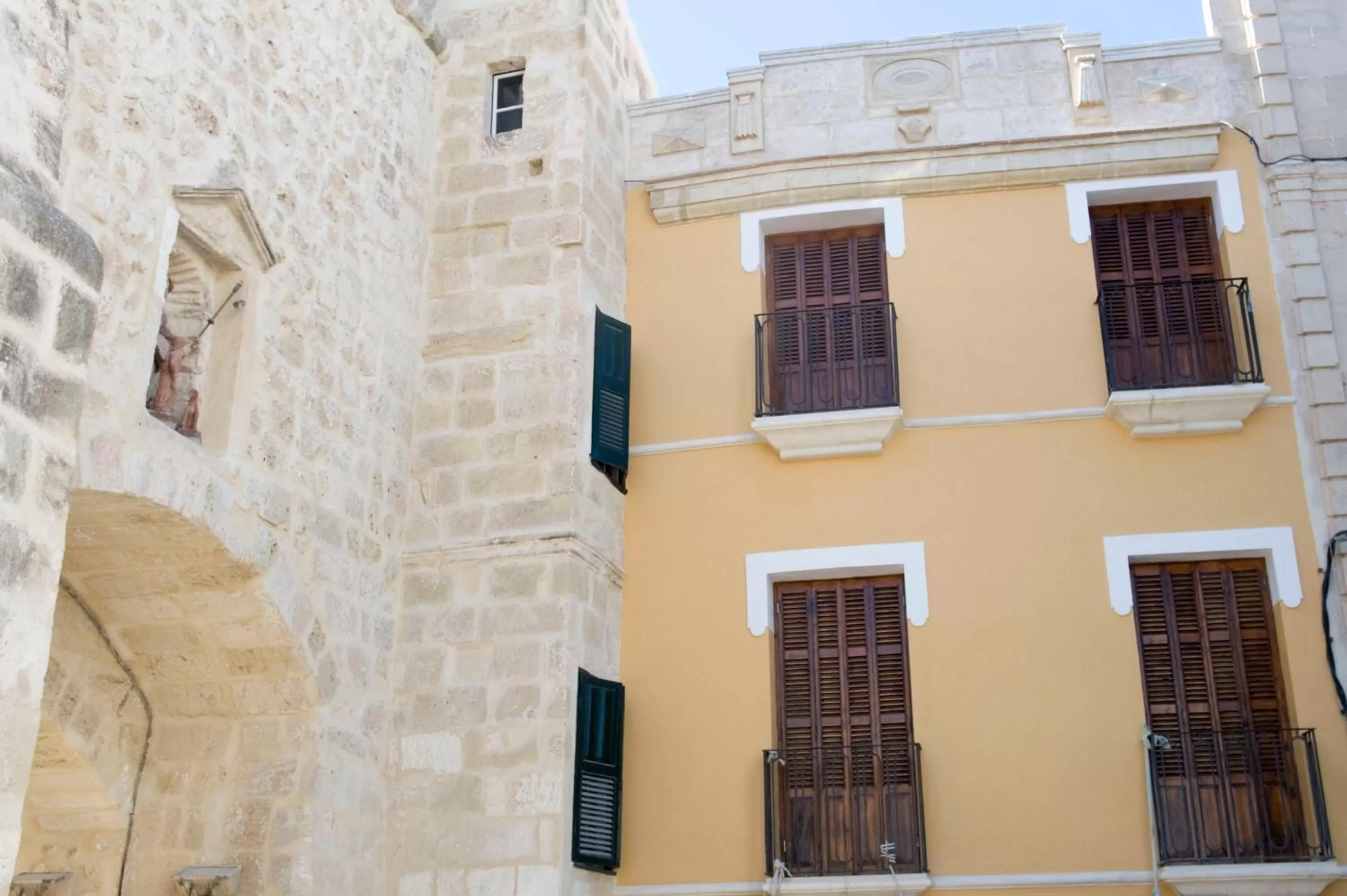 Facade/entrance in Sindic Hotel - Adults Only