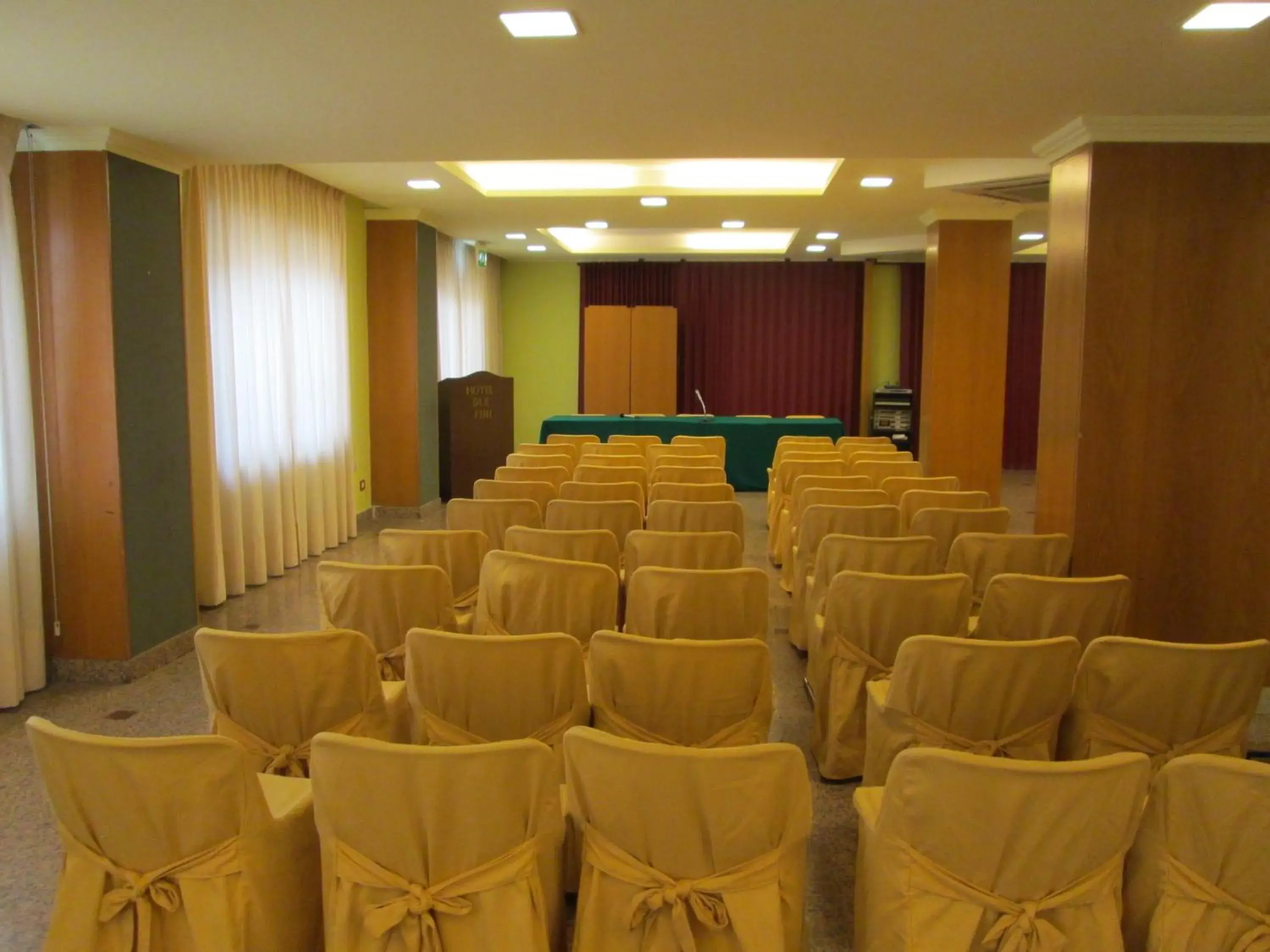 Meeting/conference room in Hotel Due Pini
